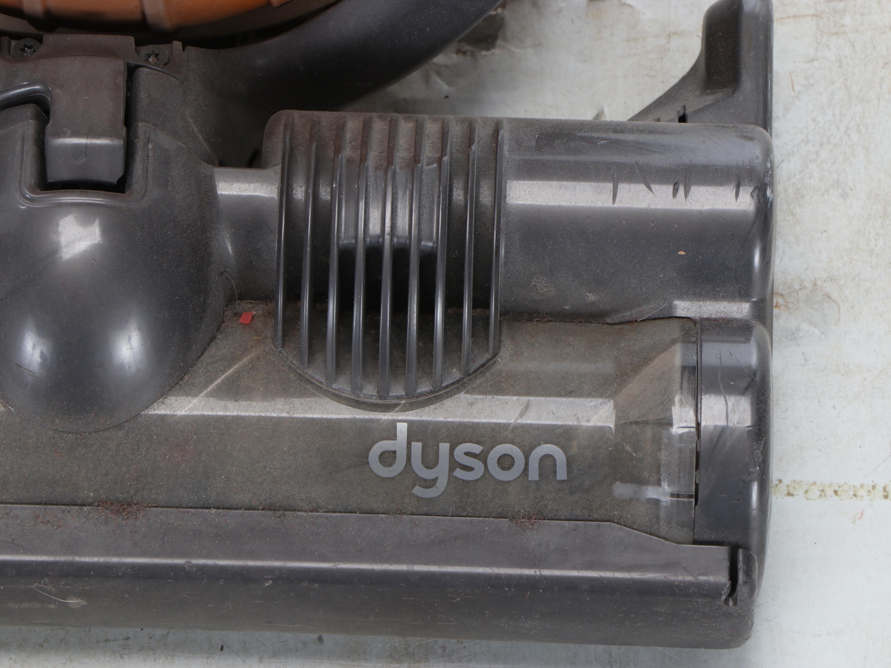 Dyson DC25 Ball Upright Vacuum Cleaner