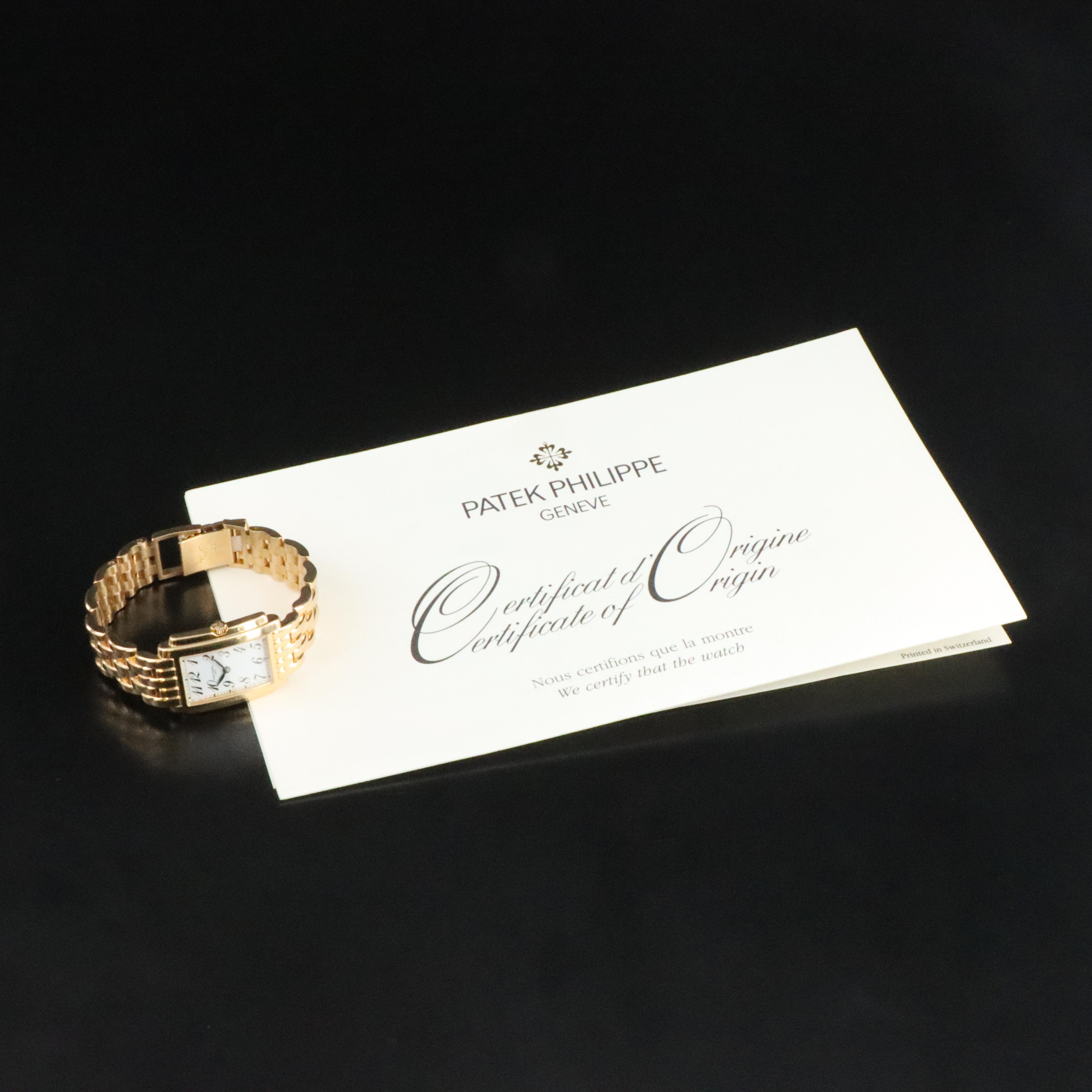 Patek Philippe Gondolo ref. 4824/1 White 22mm 18K Gold Quartz Watch