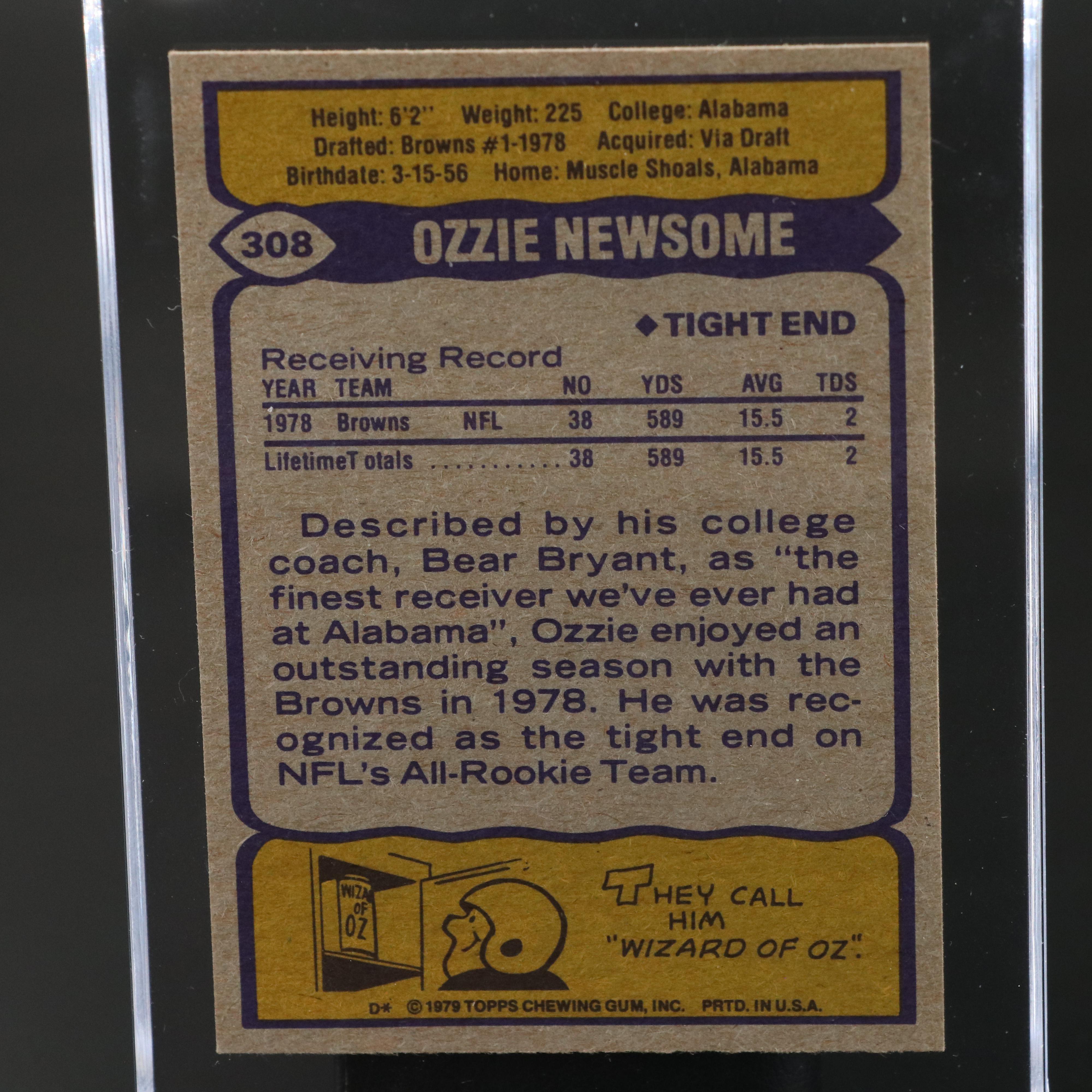 1979 Topps Ozzie Newsome Cleveland Browns Rookie Football Card