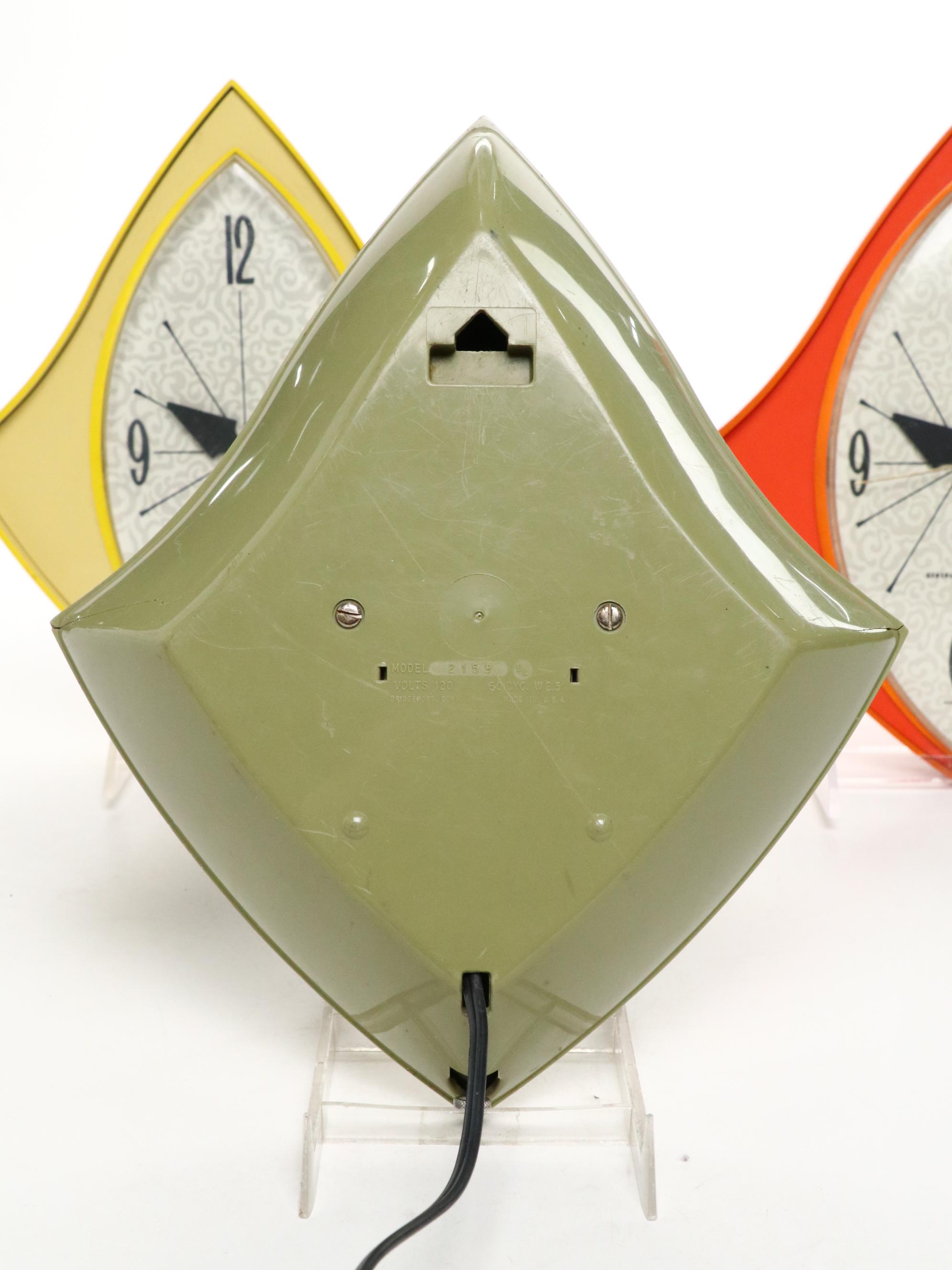 General Electric Model 2159 Electric Wall Clocks