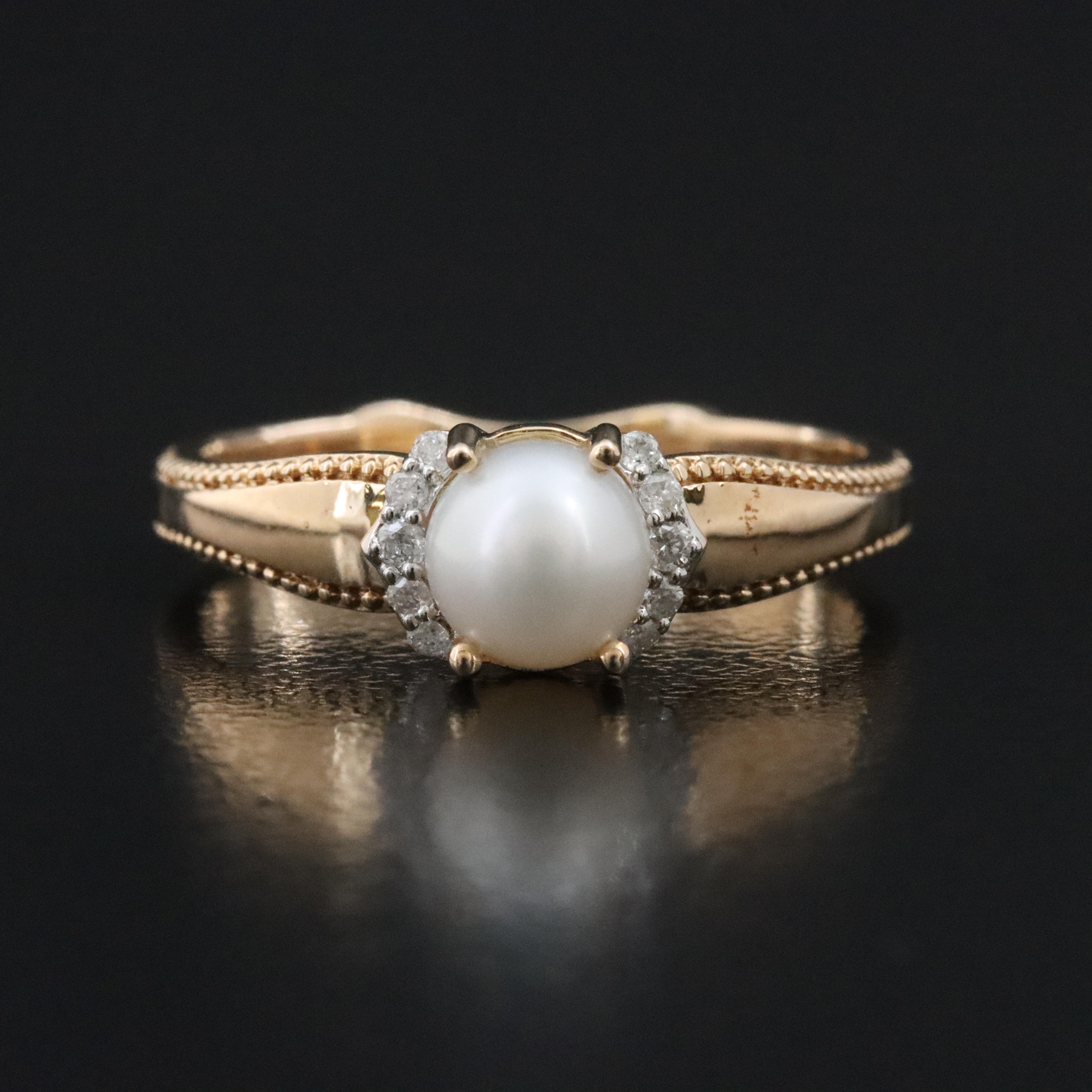 10K Pearl and 0.05 CTW Diamond Ring