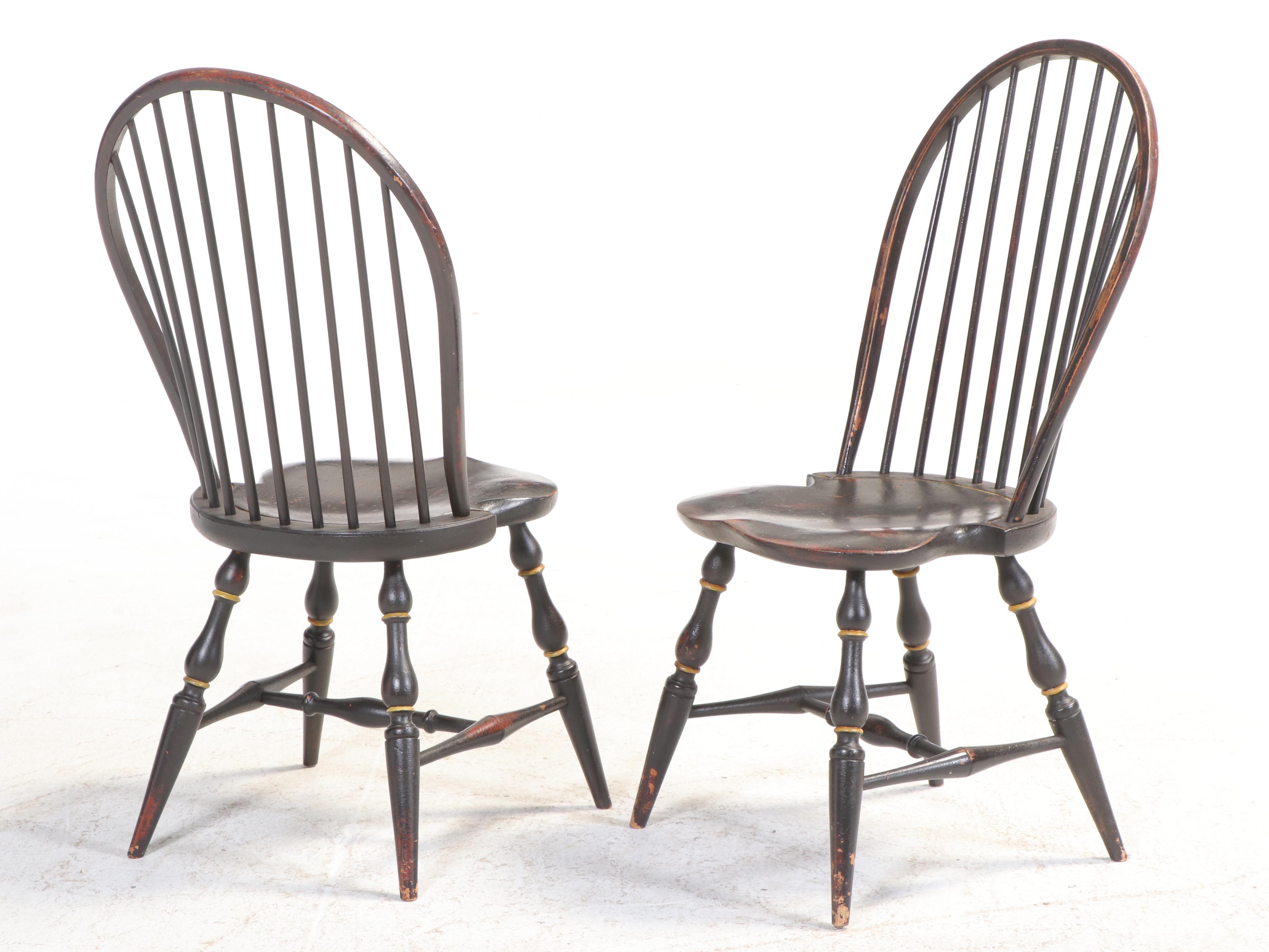 Ten-Piece David T. Smith & Co. Colonial Style Painted and Tiger Maple Dining Set