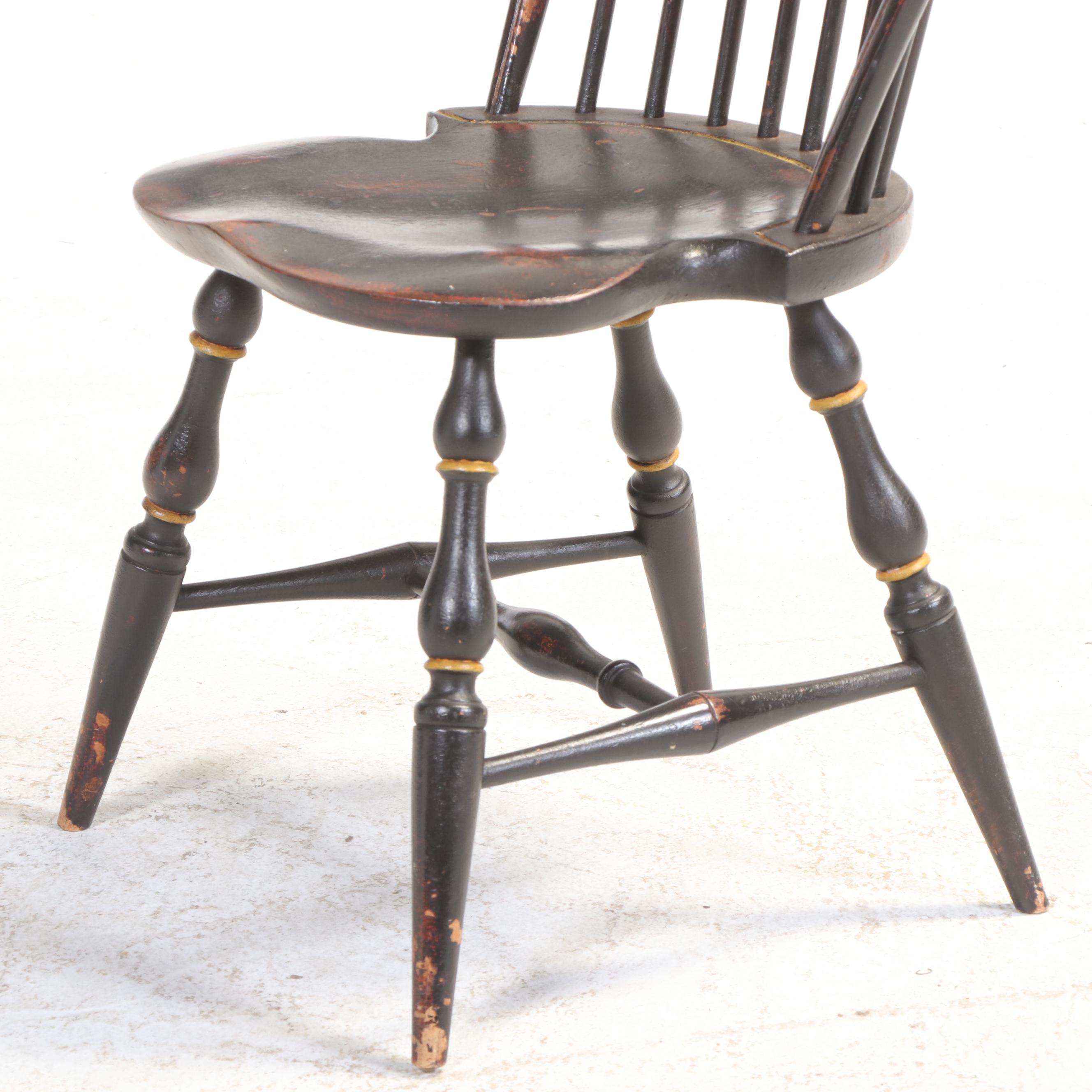 Ten-Piece David T. Smith & Co. Colonial Style Painted and Tiger Maple Dining Set