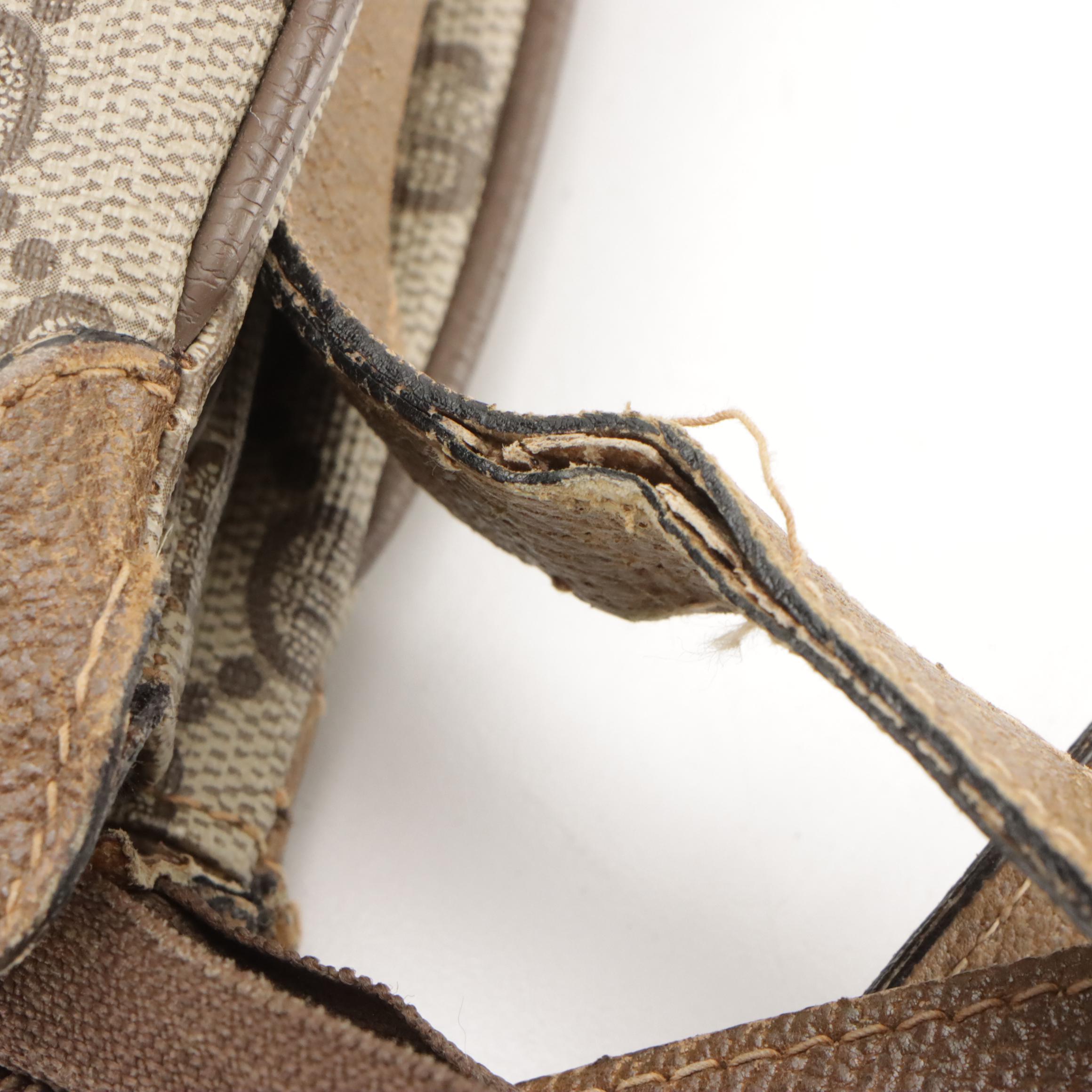 Gucci Accessory Collection Crossbody in GG Supreme Canvas, Leather & Web Detail