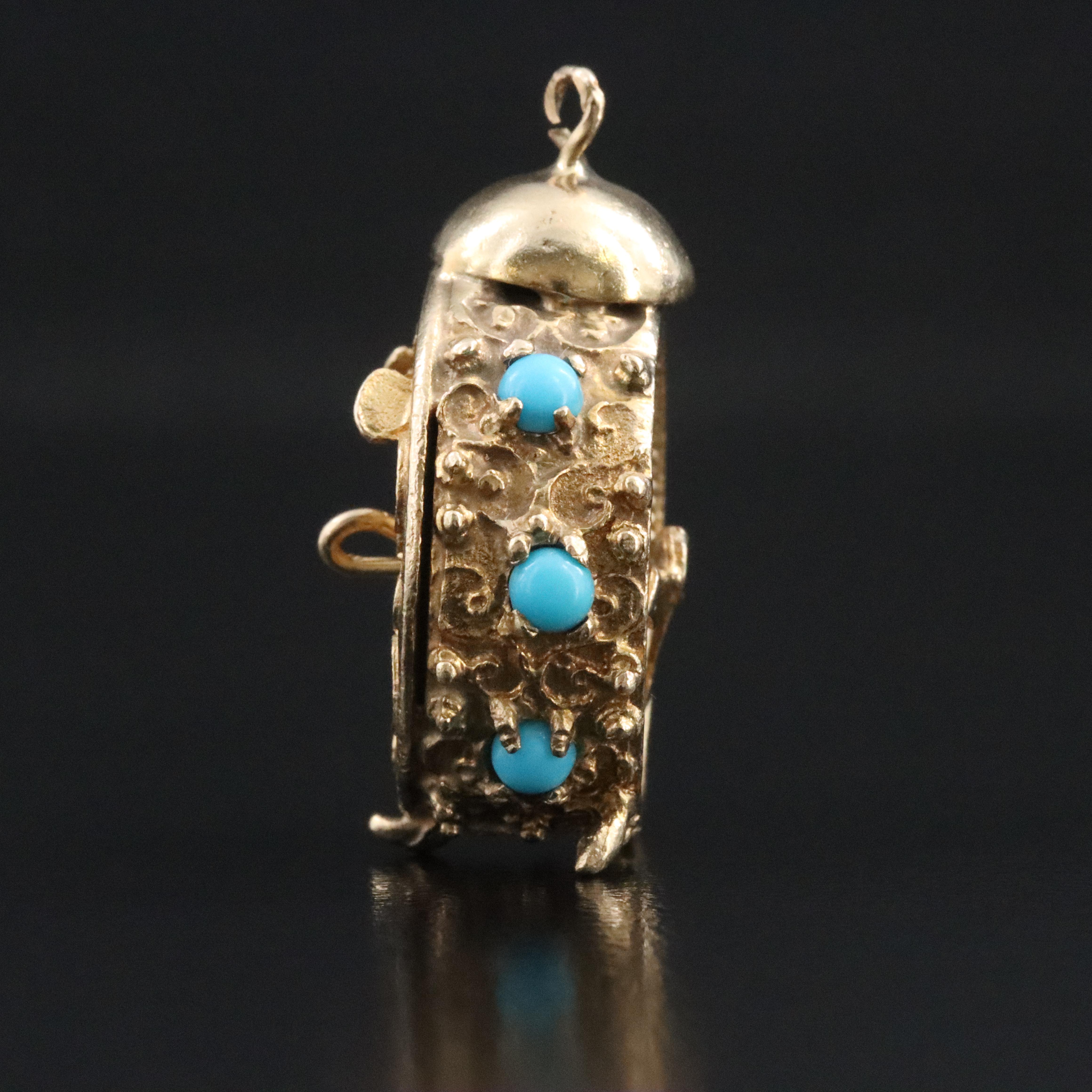 10K Articulated Clock Pendant