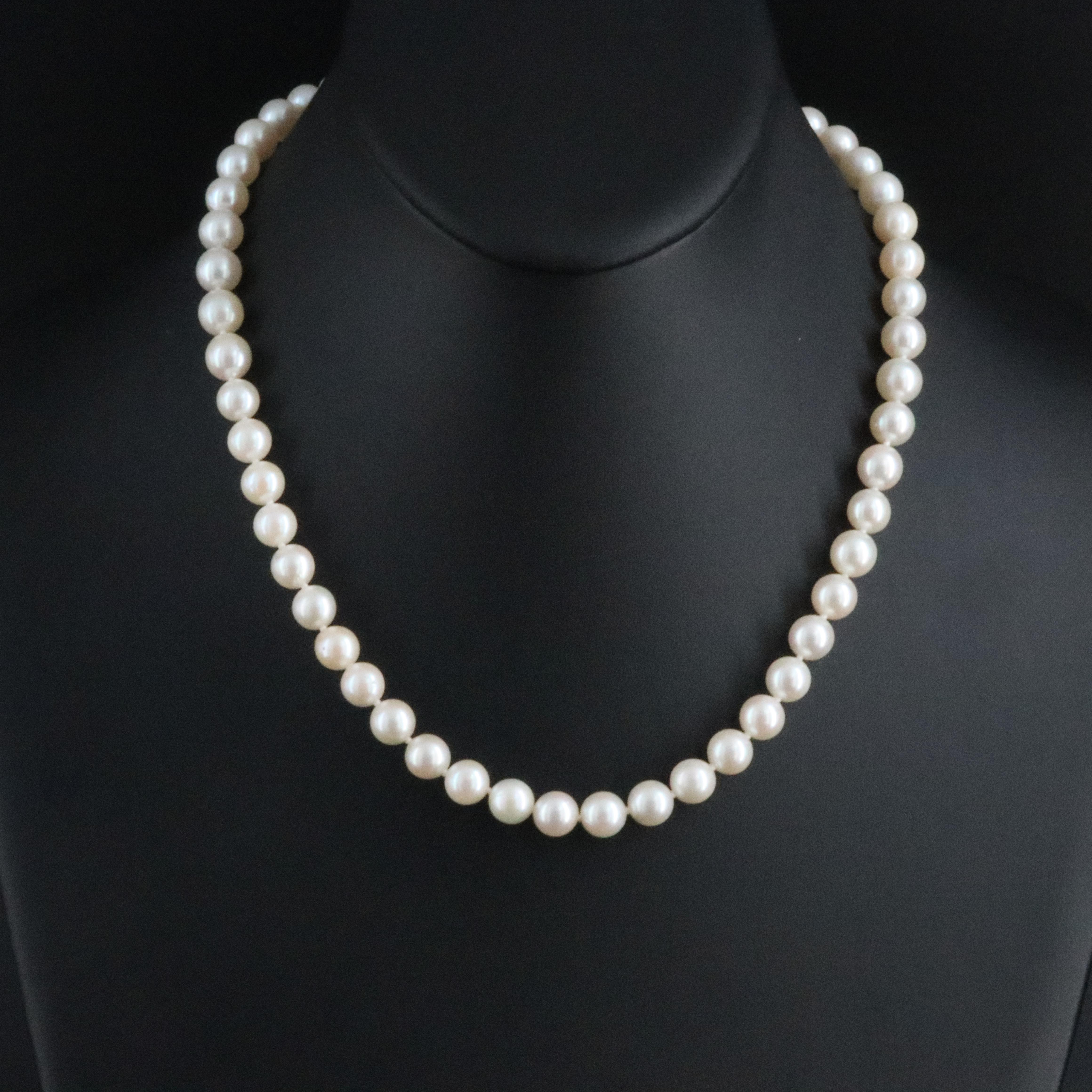 Pearl Necklace with 14K Clasp