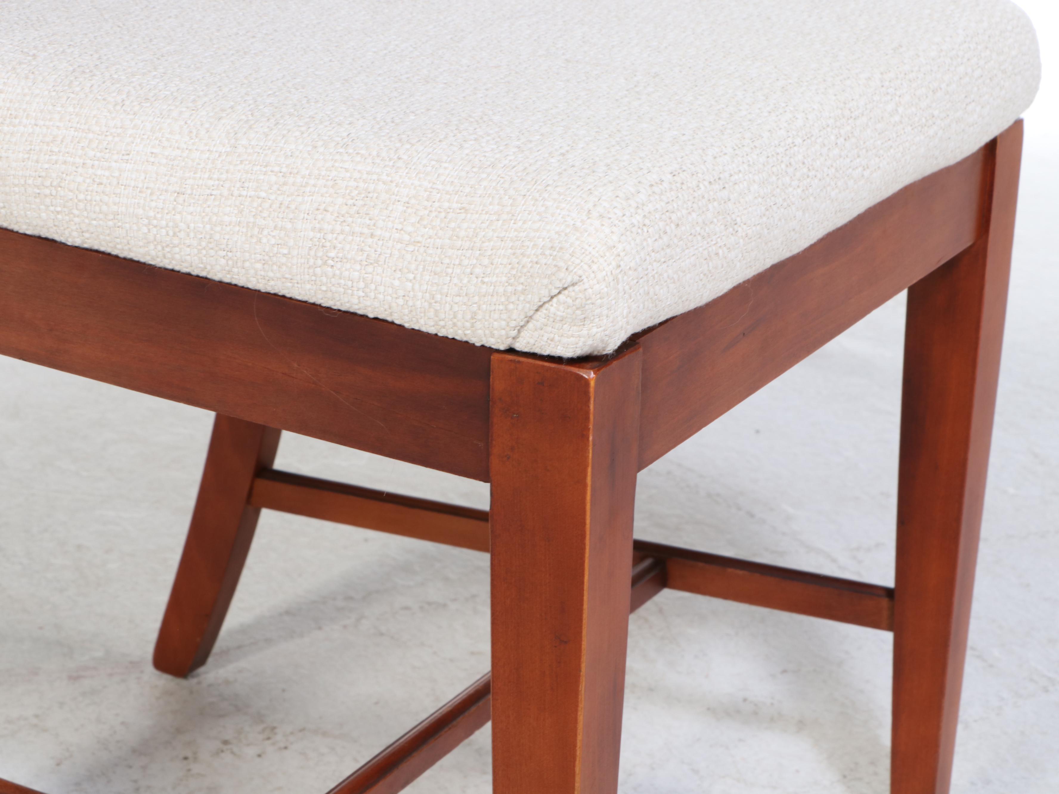 Seven-Piece Duncan Phyfe Mahogany Finish Dining Set, Mid-20th Century