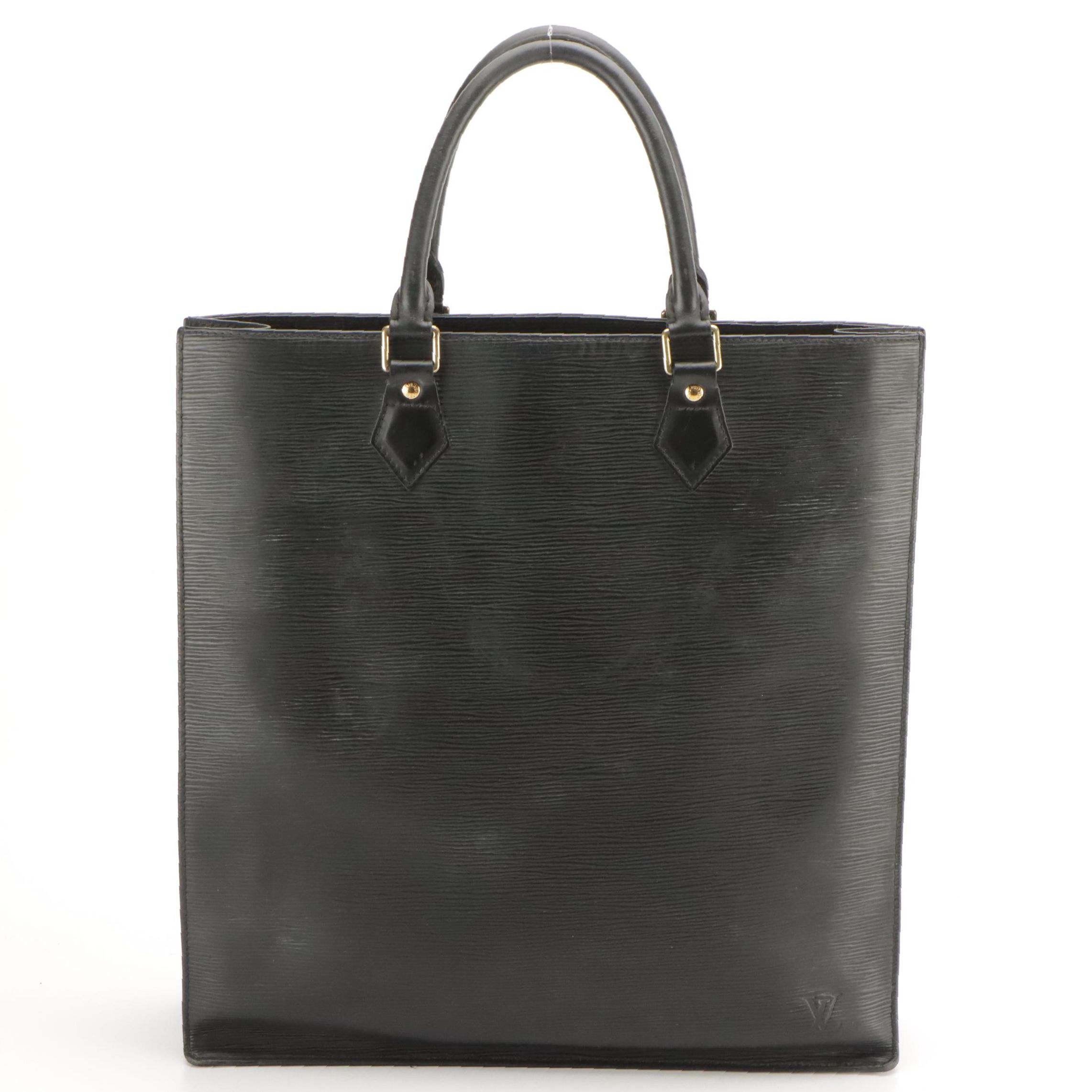Louis Vuitton Sac Plat in Black Epi Leather