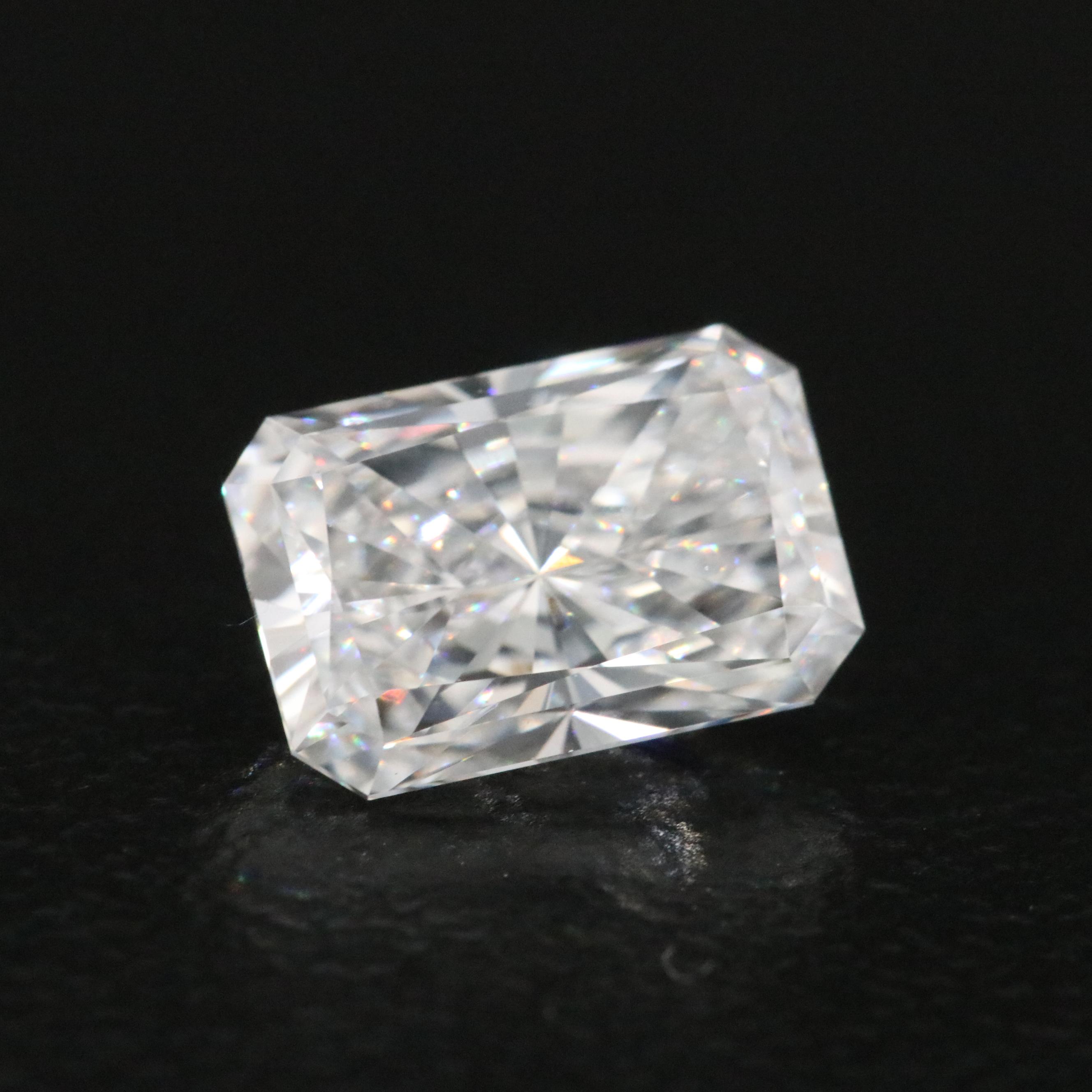 Loose 1.37 CT Lab Grown Diamond with IGI Report