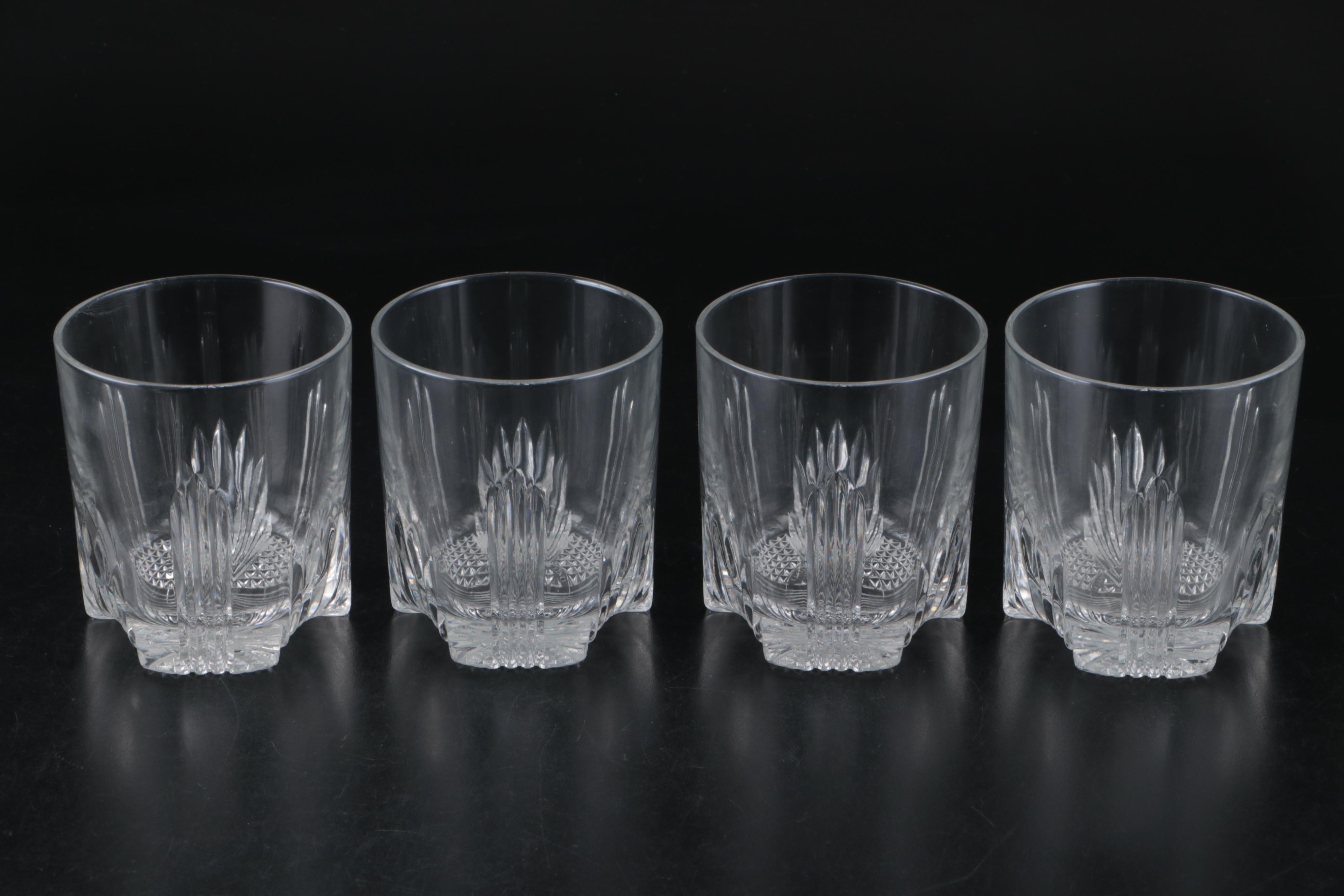 Dive Helmet Ice Bucket with Cocktail Shakers and Old Fashioned Glasses