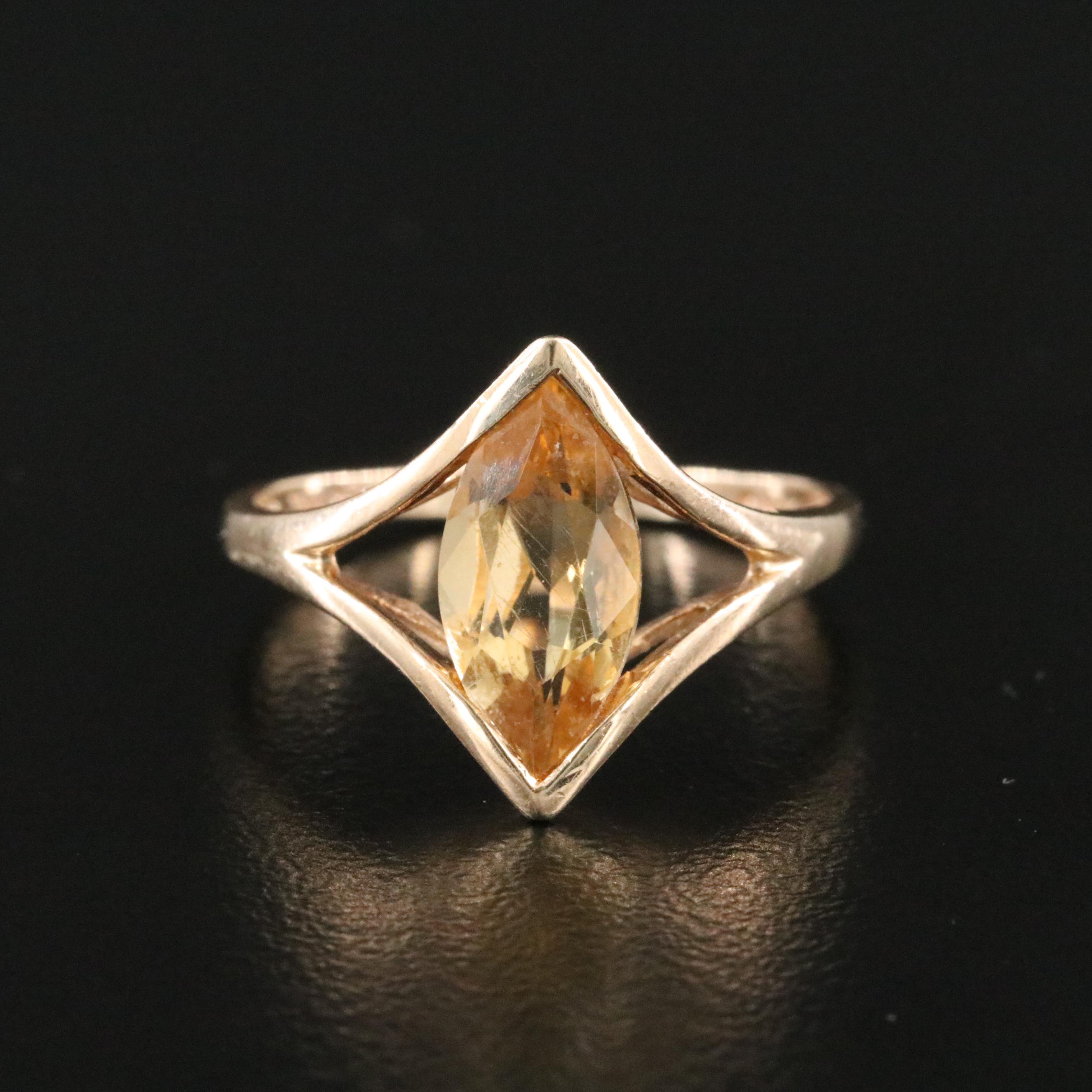 10K Citrine Ring