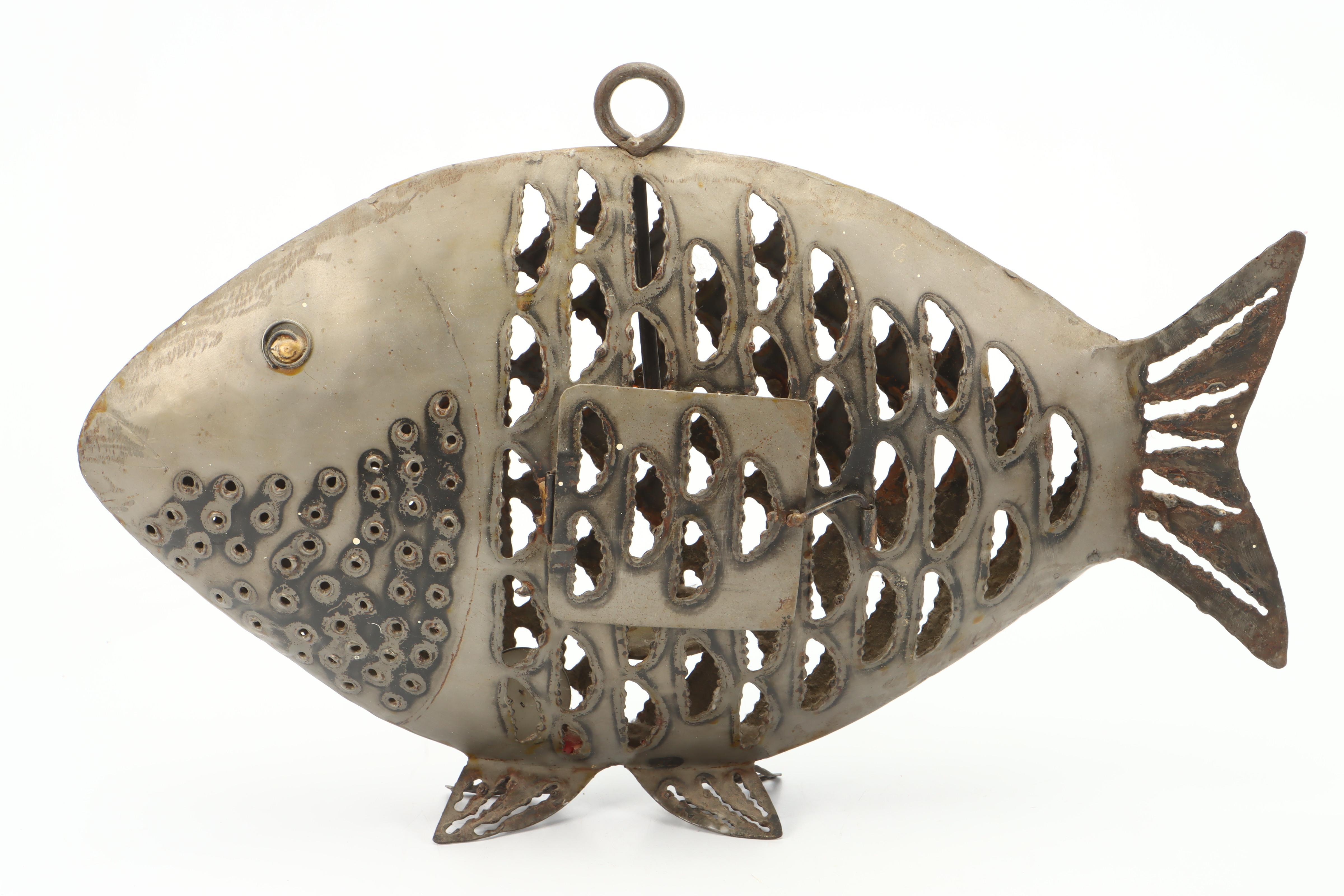 Copper Leaf Tabletop Fountain with Torch Cut Metal Fish Votive Lamp