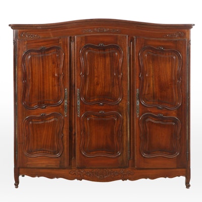 French Provincial Carved Walnut Triple-Door Armoire, Early 20th Century French Provincial Carved Walnut Triple-Door Armoire, Early 20th Century