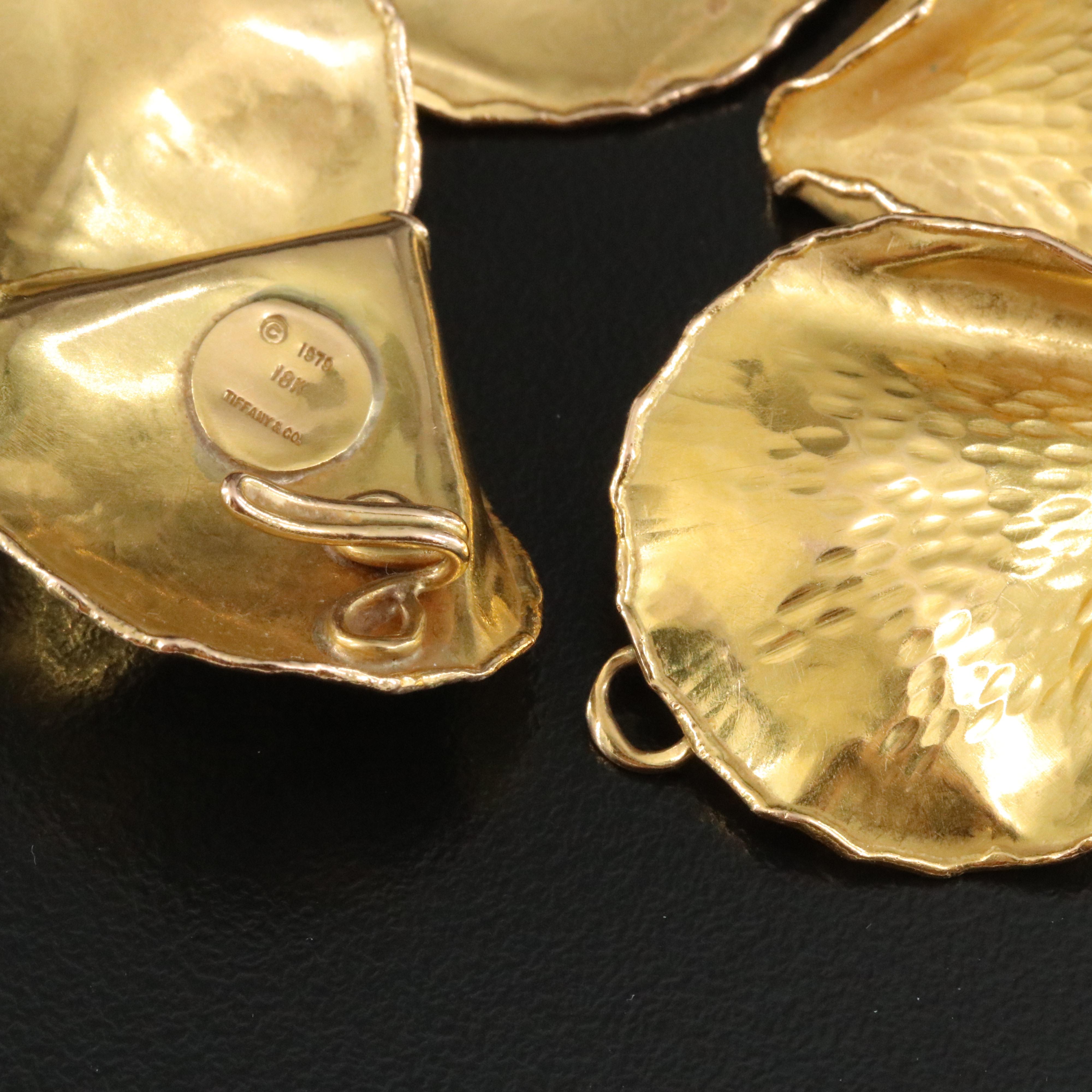 Tiffany & Co. 18K Petals Necklace  by Angela Cummings