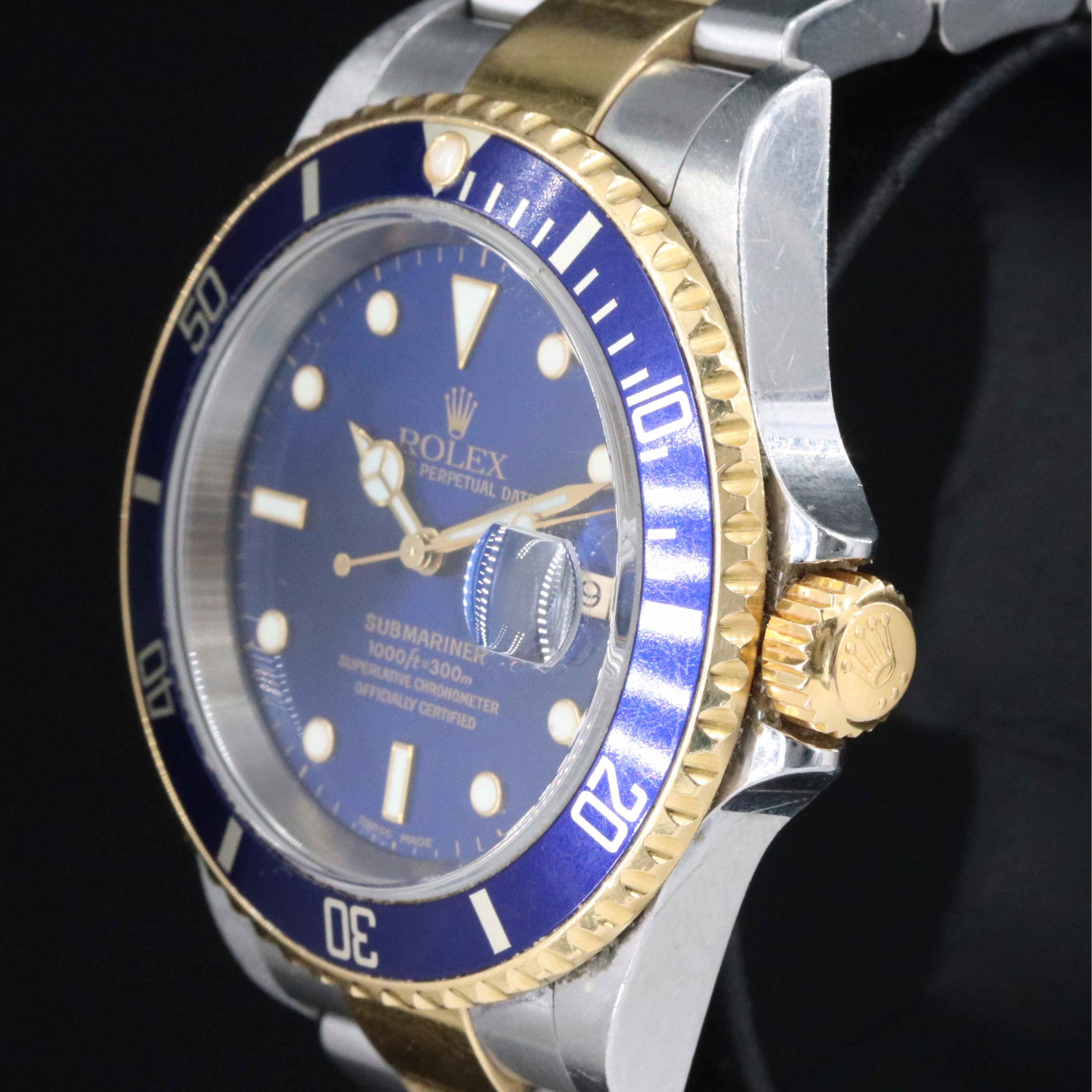 2002 Rolex Oyster Perpetual Submariner Date Watch