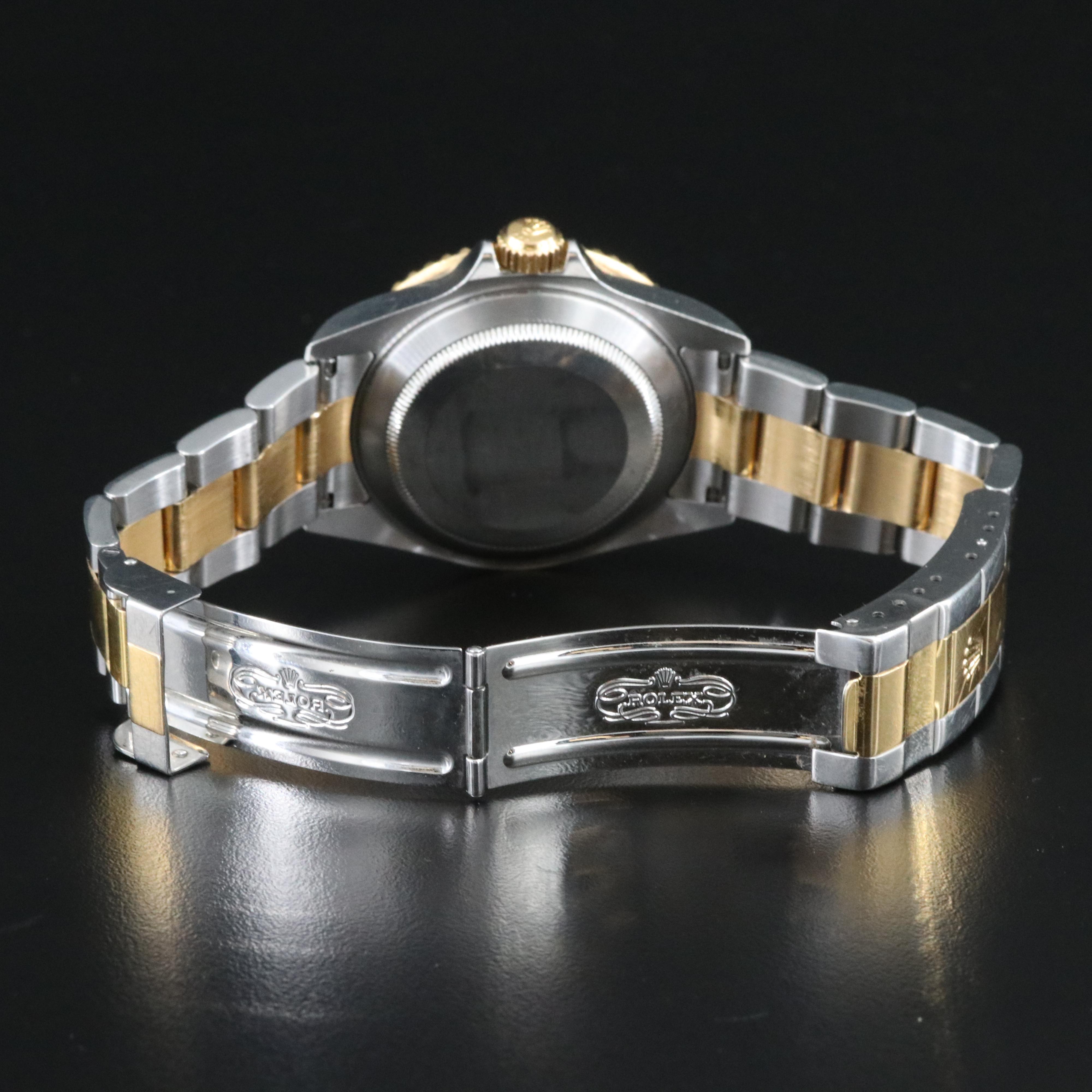 2002 Rolex Oyster Perpetual Submariner Date Watch