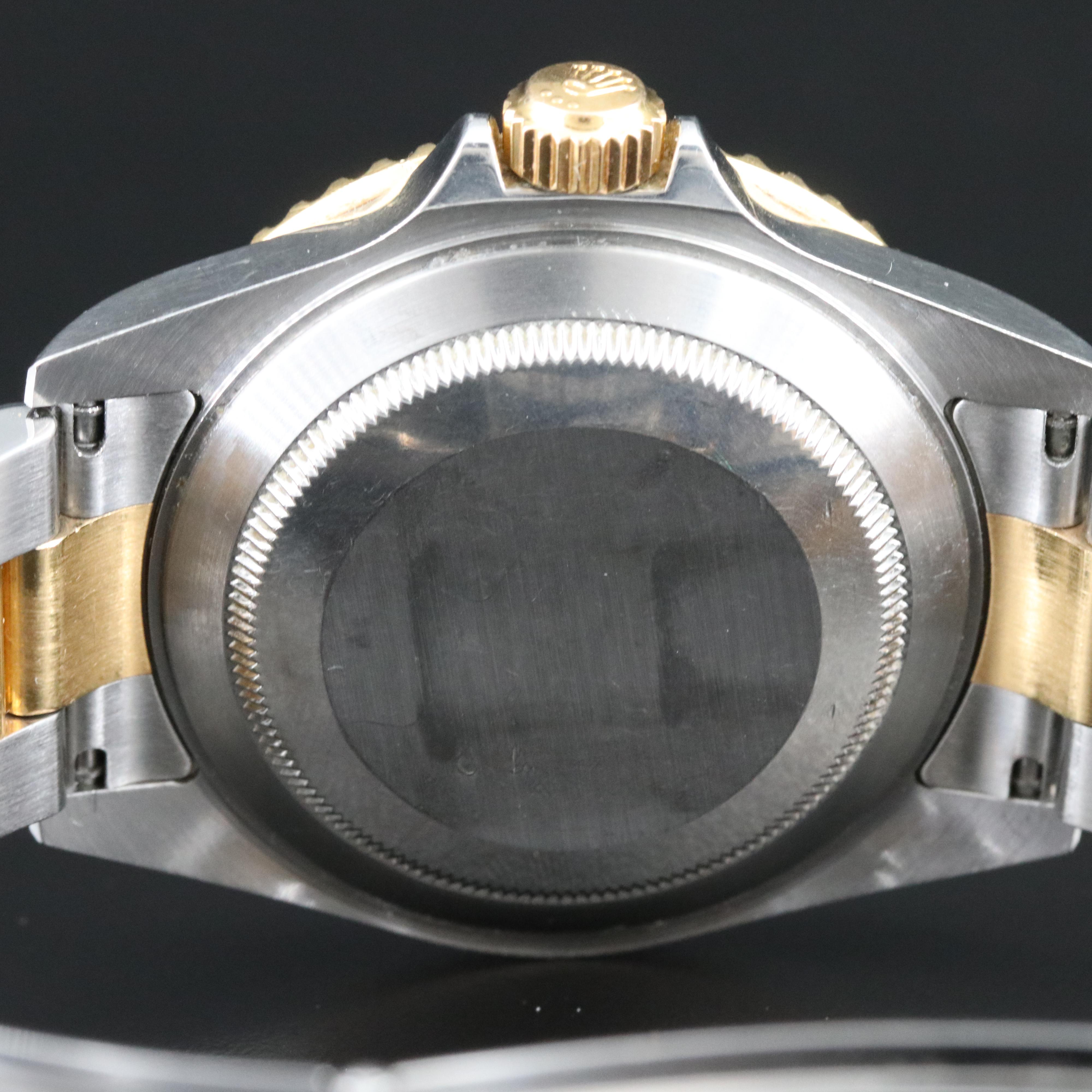 2002 Rolex Oyster Perpetual Submariner Date Watch