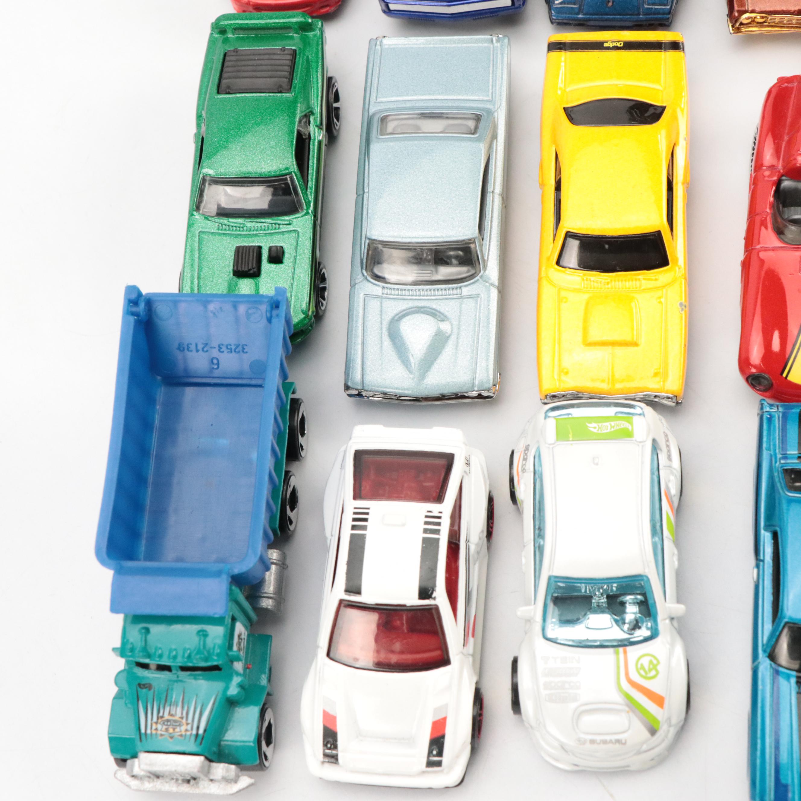 Hot Wheel GMC Motor Home, La Troca Lowrider and More Diecast Toy Cars