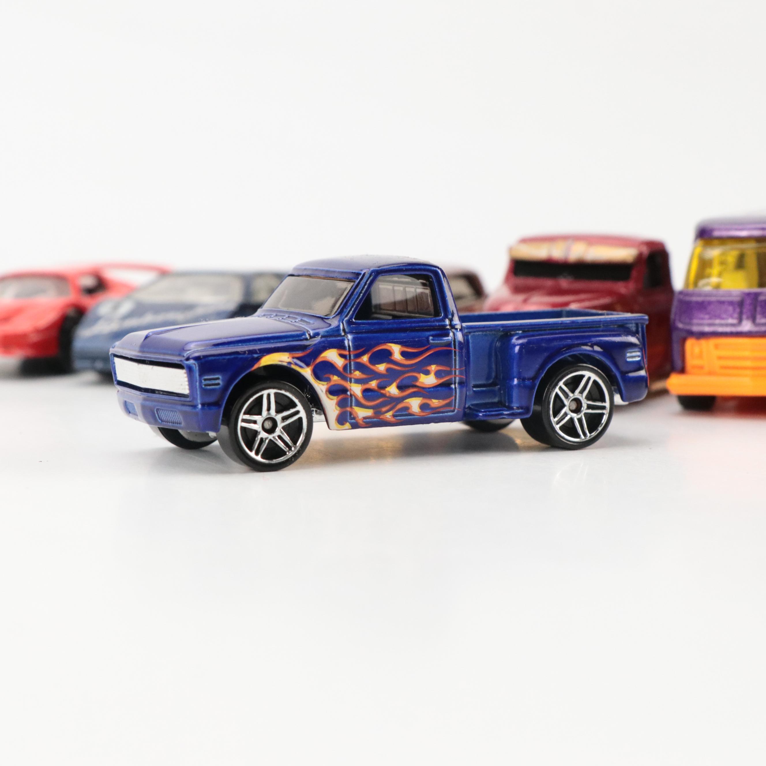 Hot Wheel GMC Motor Home, La Troca Lowrider and More Diecast Toy Cars