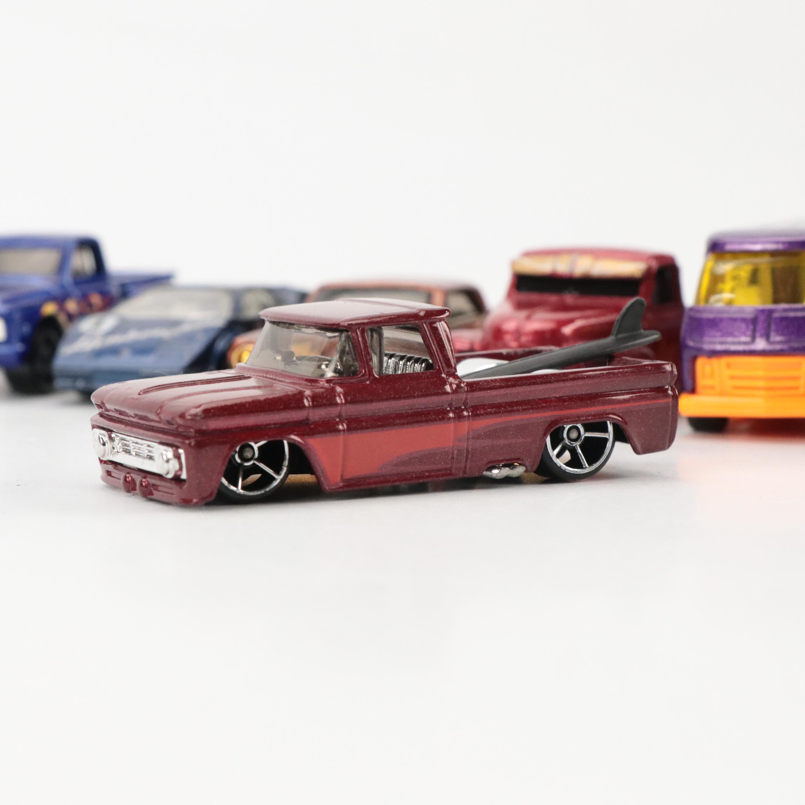 Hot Wheel GMC Motor Home, La Troca Lowrider and More Diecast Toy Cars