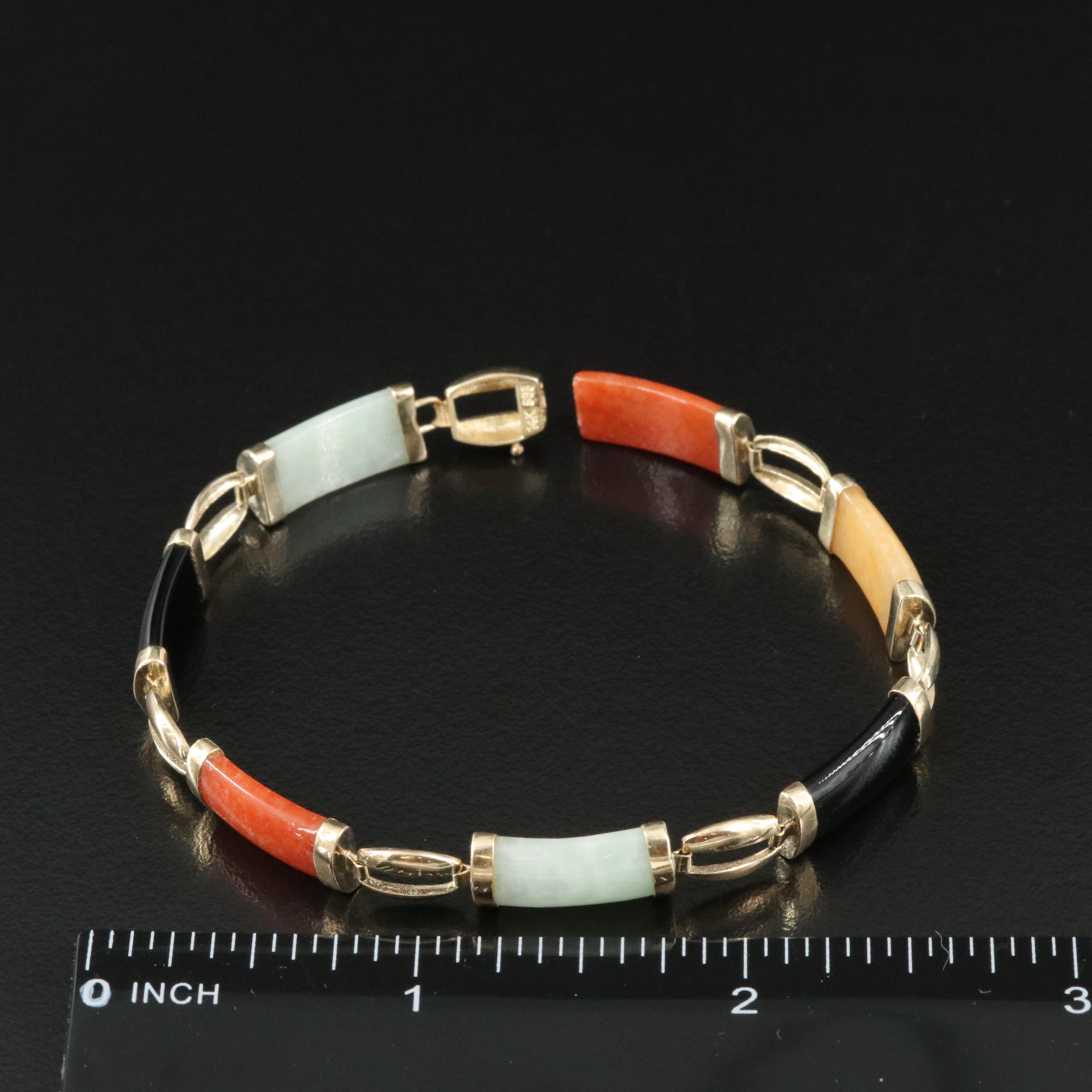 14K Jadeite and Black Onyx Bracelet