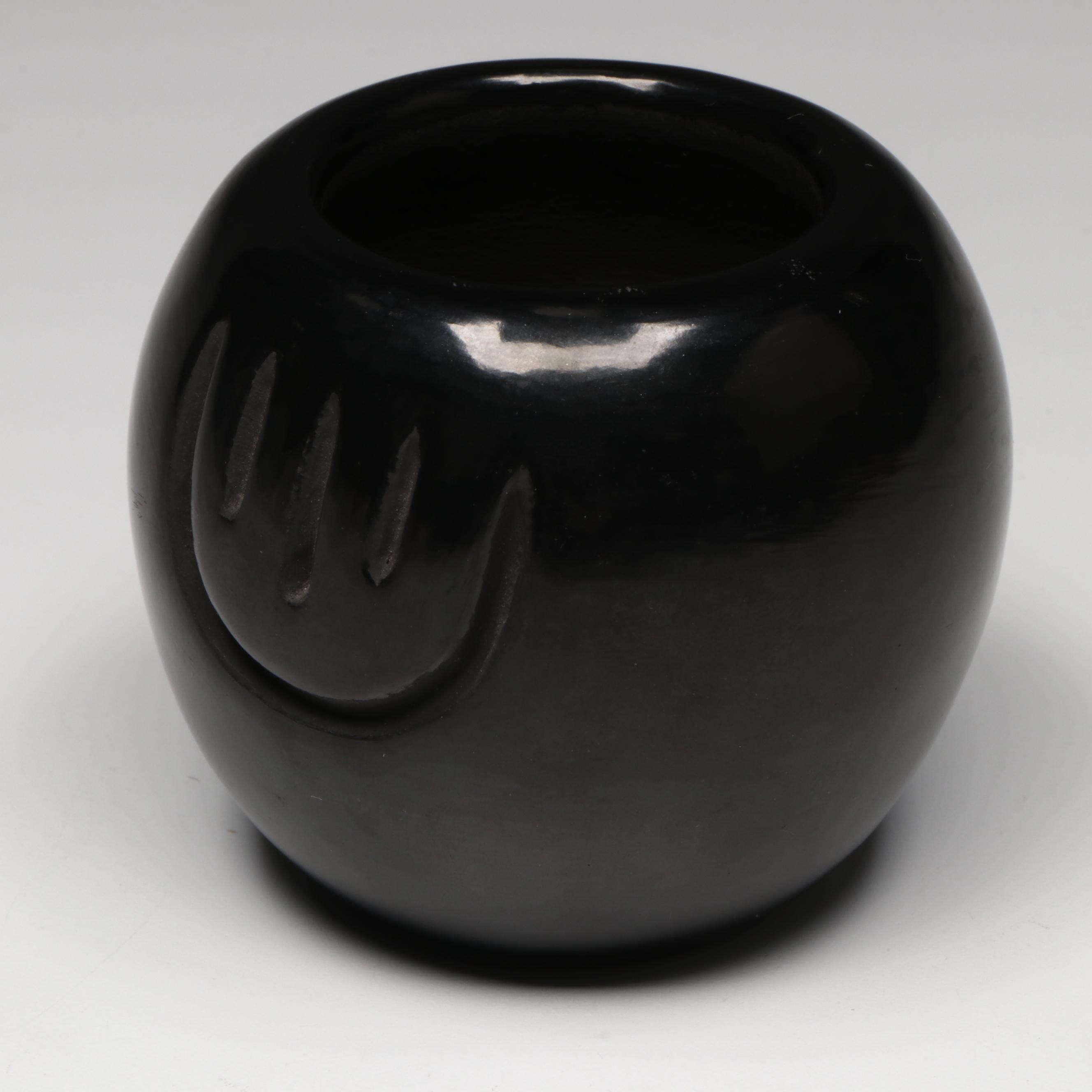 Anita Louise Suazo Santa Clara Pueblo Pottery Blackware Bear Paw Bowl