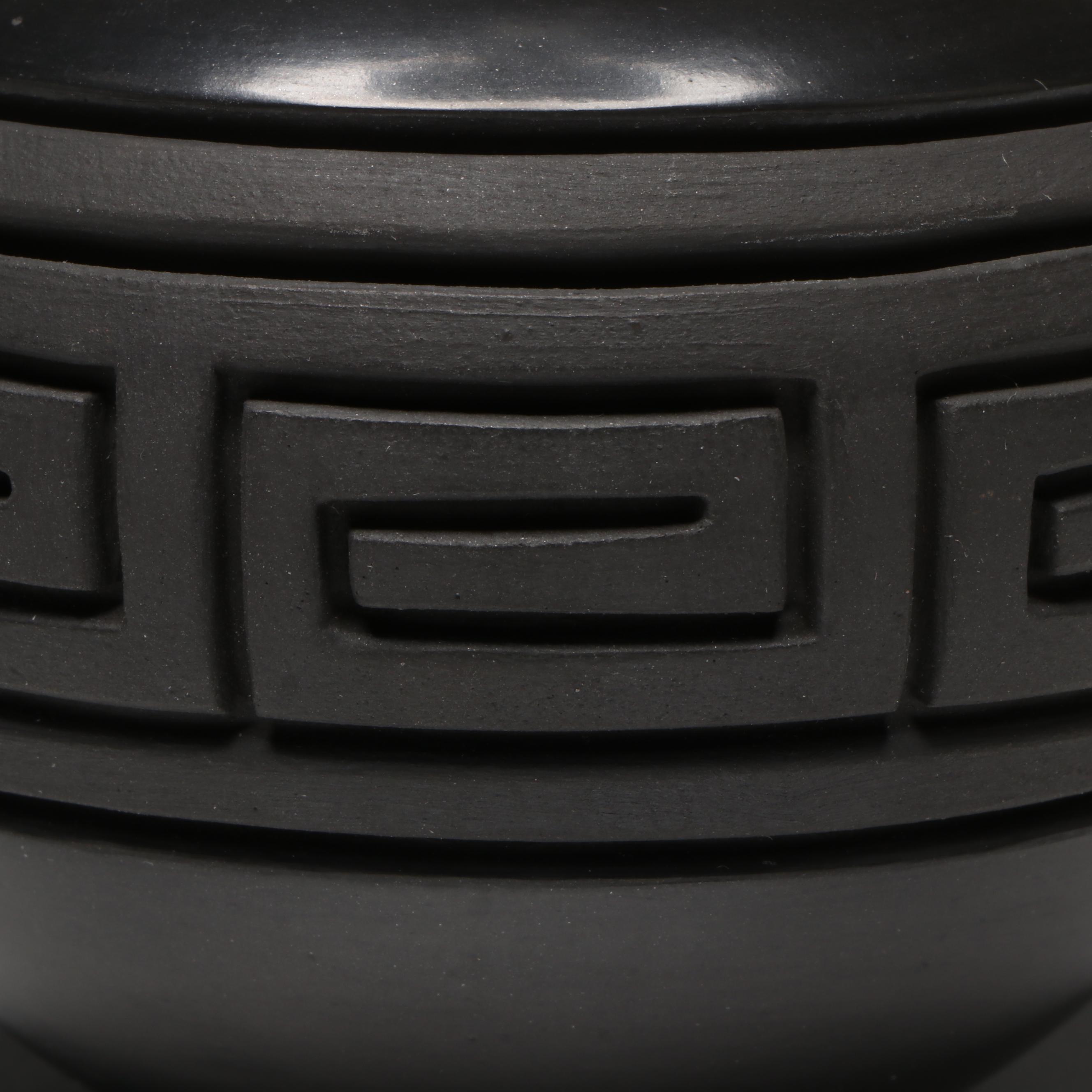 Sue Tapia San Juan Pueblo Pottery Incised Blackware Pot