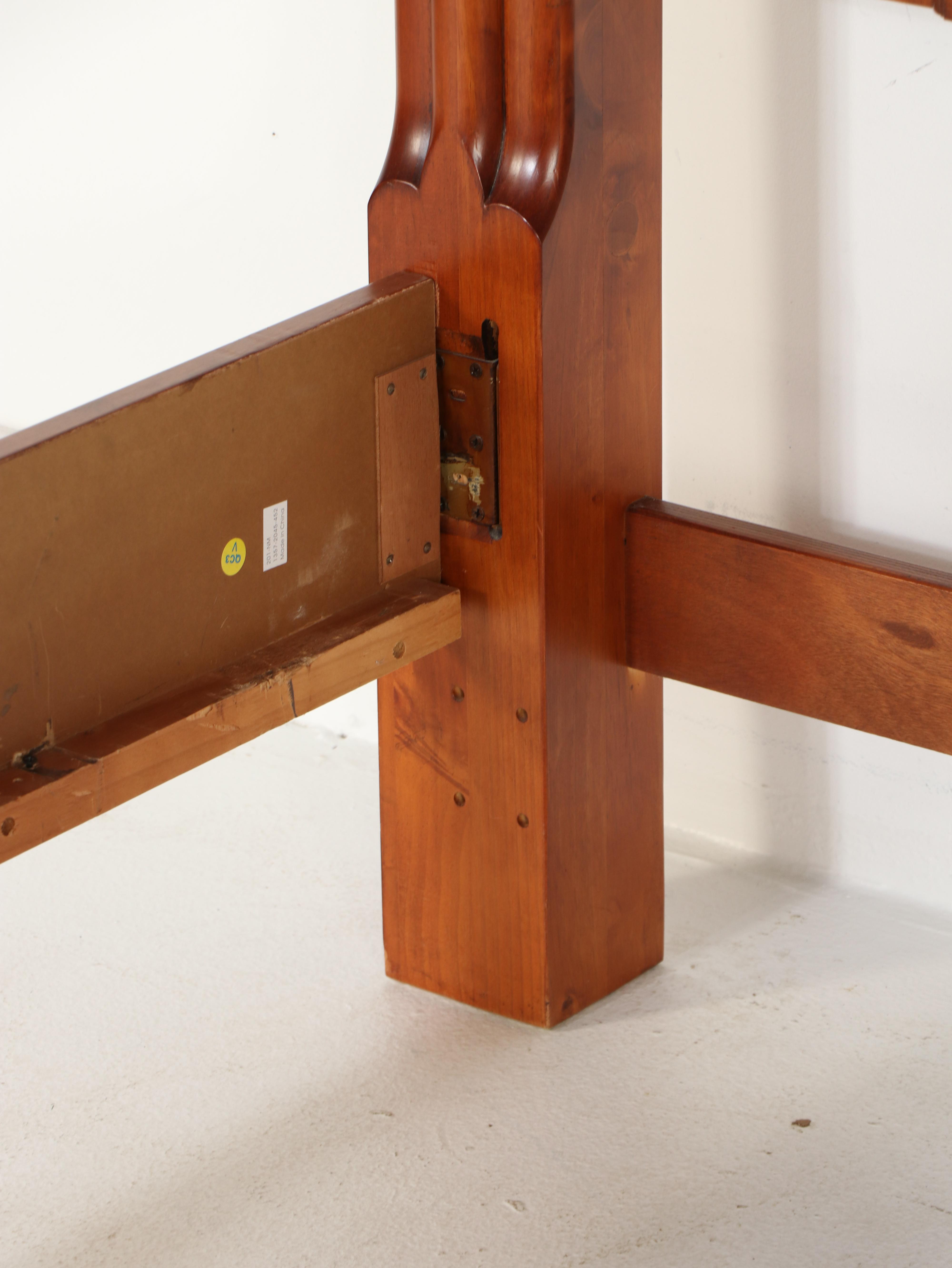 Rococo Style Cherry Finish Parquet King Size Bed Frame