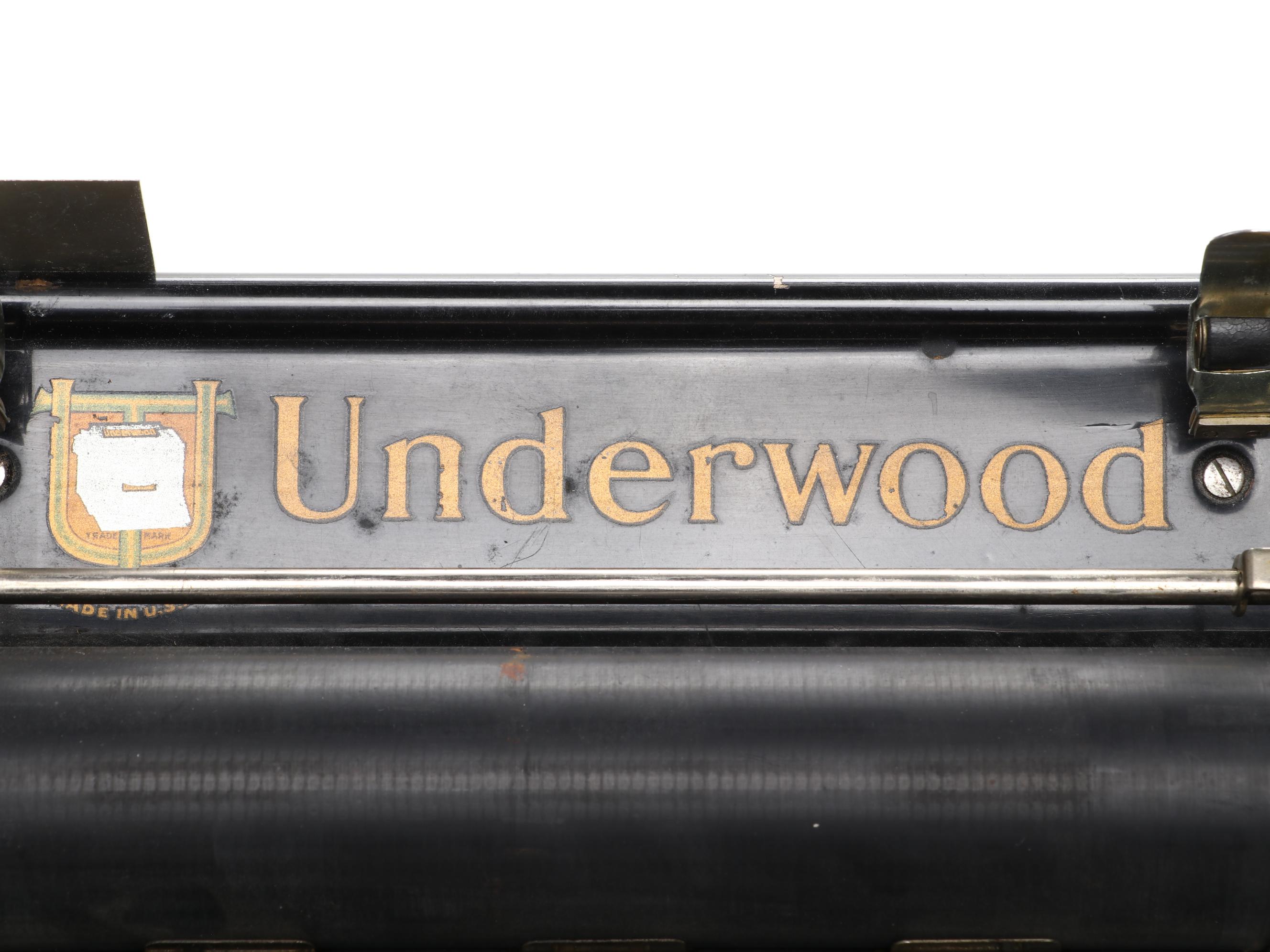 Underwood Metal Desktop Typewriter, Early 20th Century