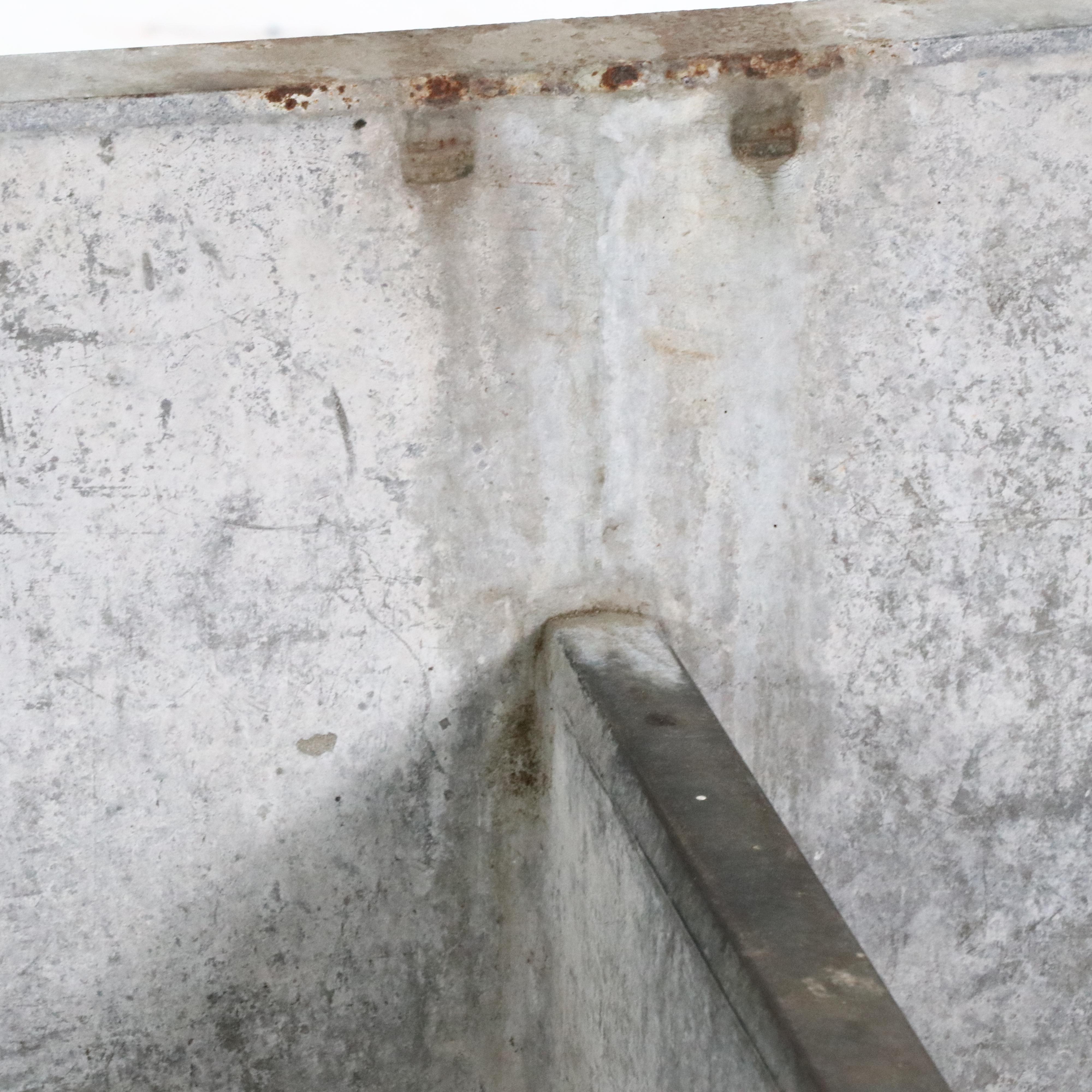 Concrete Three-Chamber Sink