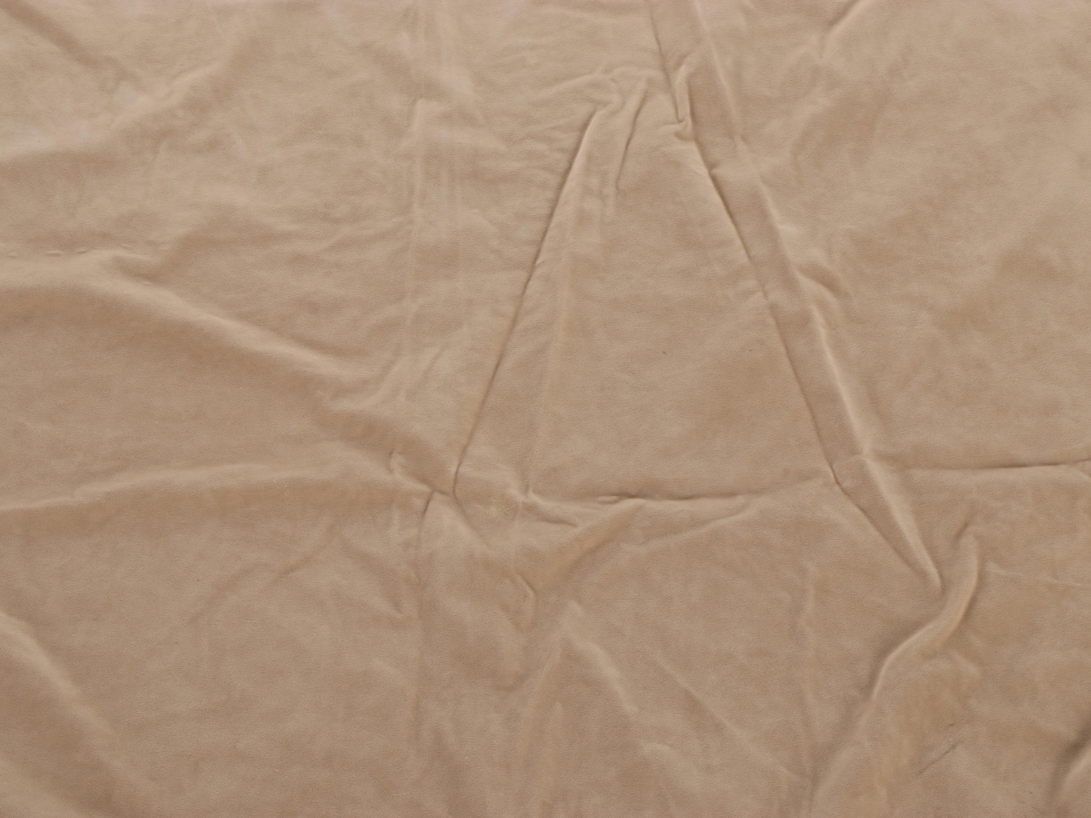 Henredon Bed Skirt with Brown Fabric Pillows and Blankets