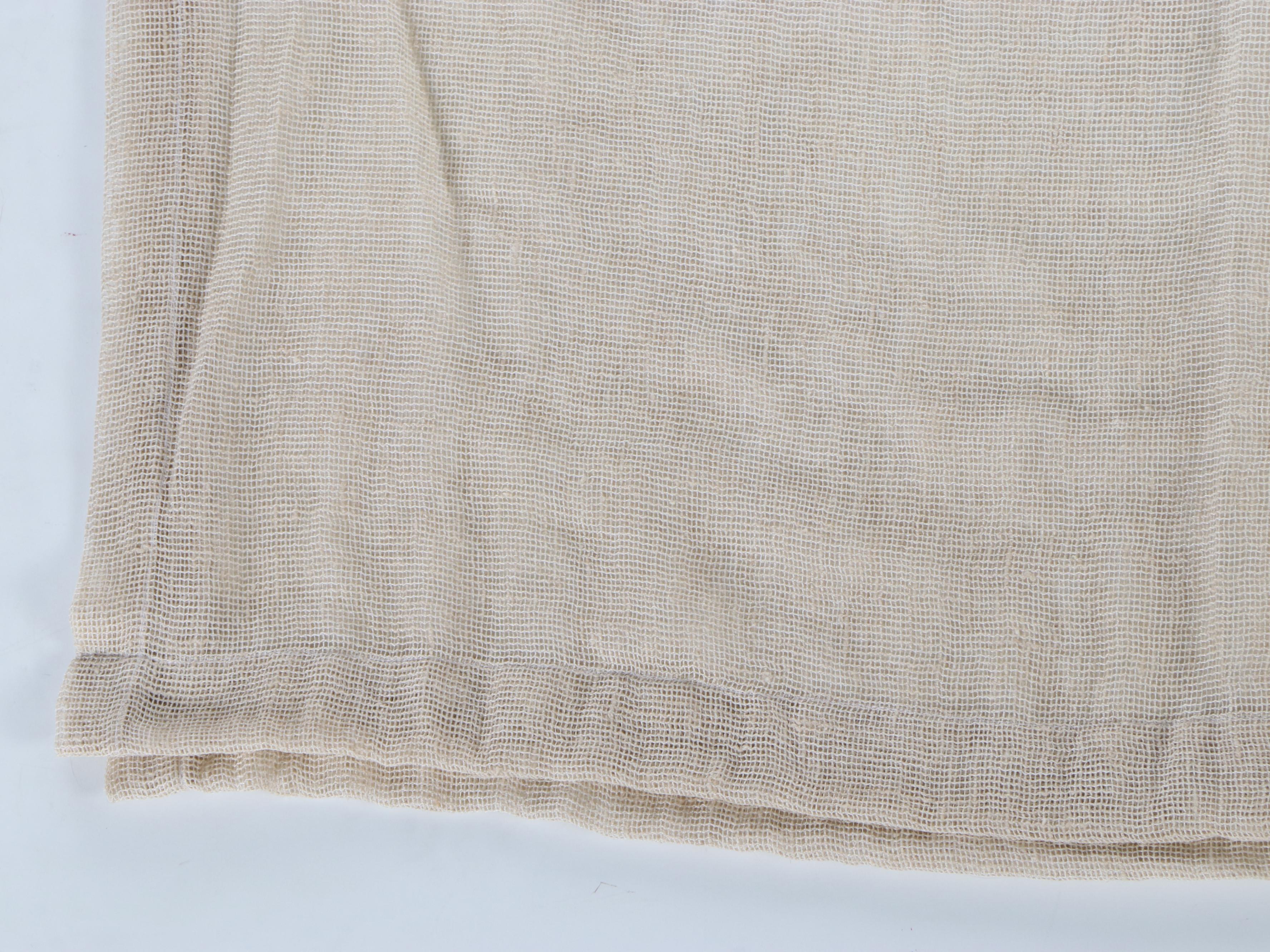 Henredon Bed Skirt with Brown Fabric Pillows and Blankets