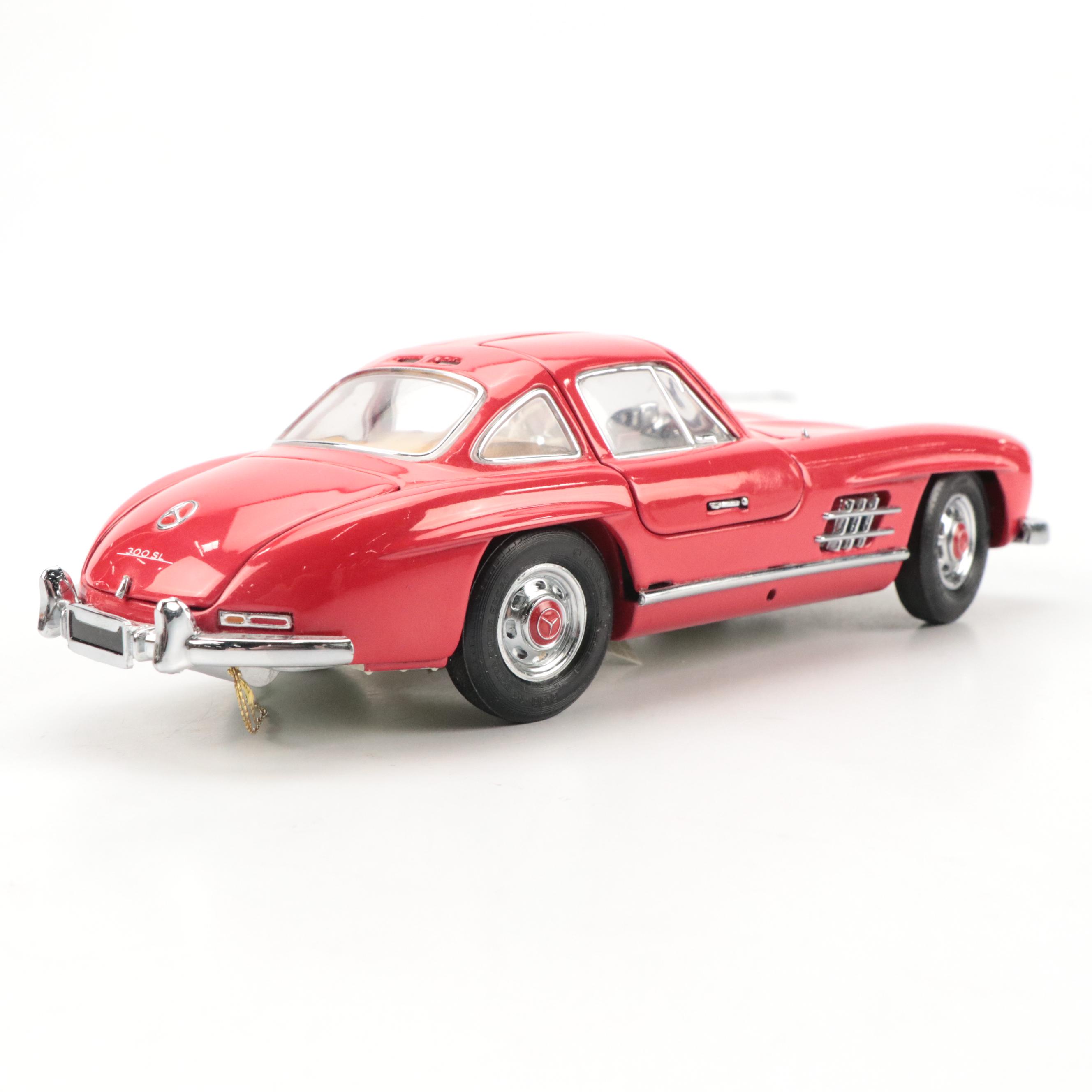 Franklin Mint "1954 Mercedes-Benz 300 SL" 1:24 Scale Model Car, 1987