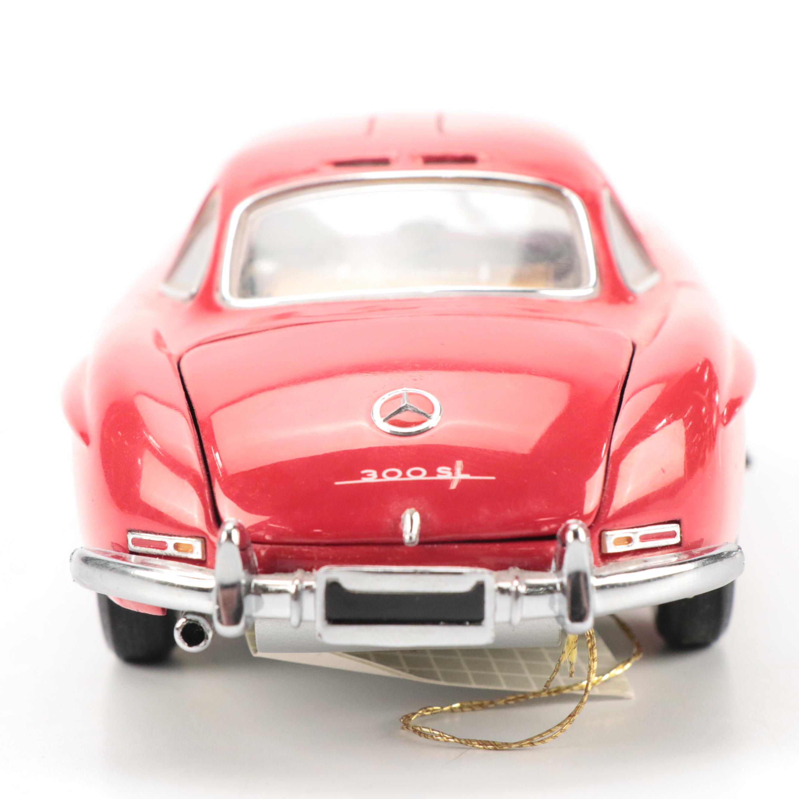 Franklin Mint "1954 Mercedes-Benz 300 SL" 1:24 Scale Model Car, 1987