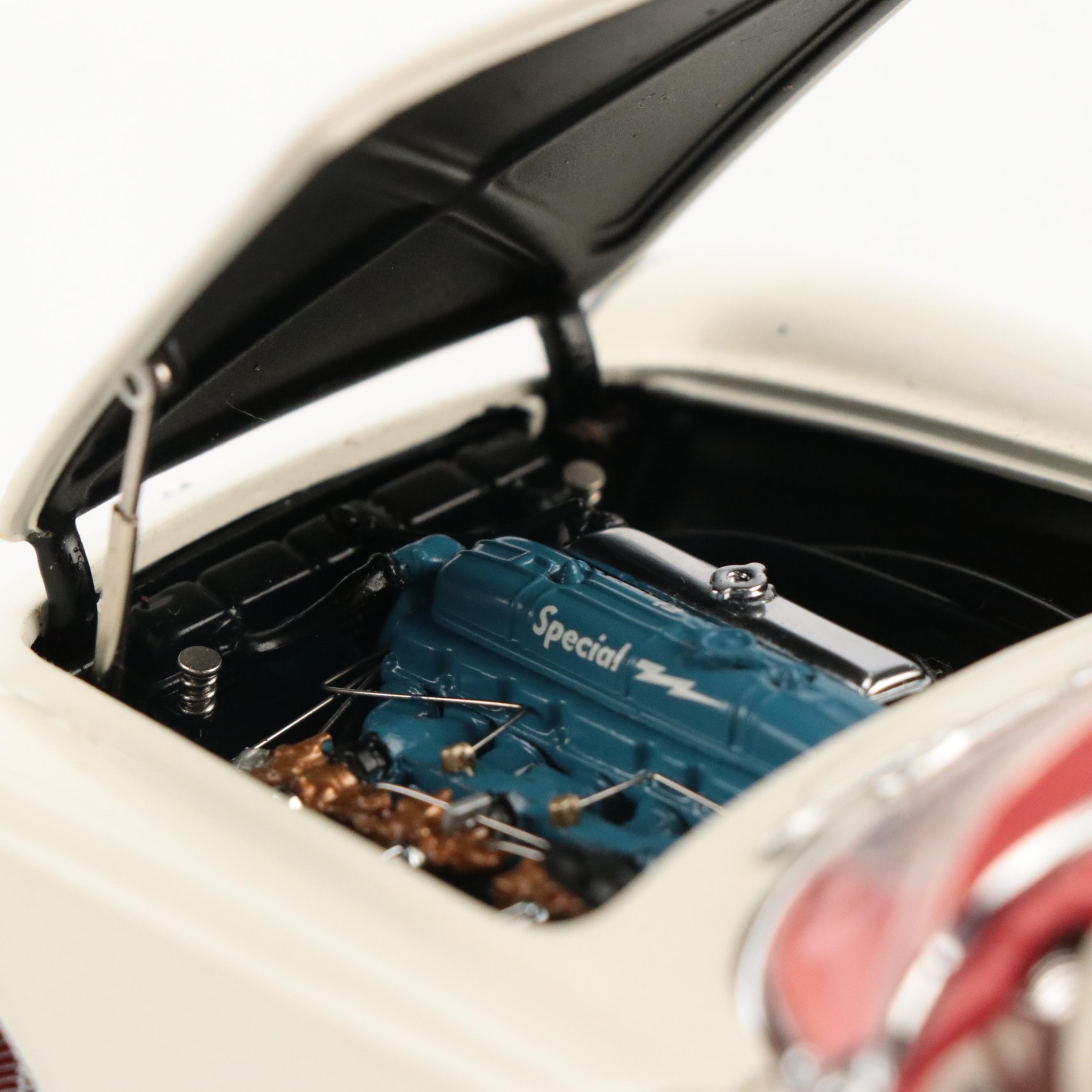 Danbury Mint "1953 Chevrolet Corvette" Limited Edition Model Car