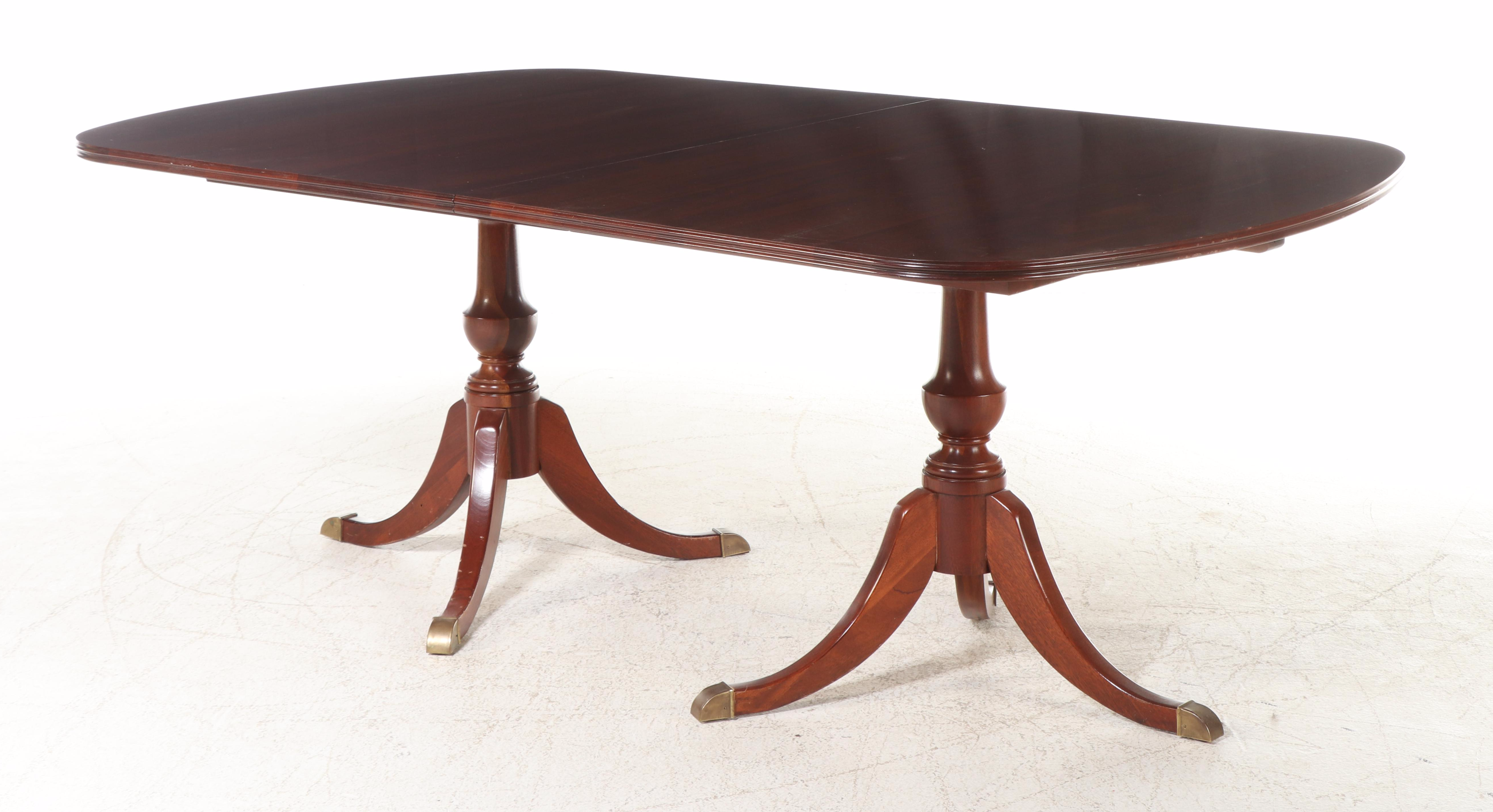 George III Style Mahogany Dining Table and Six Chairs, Late 20th Century