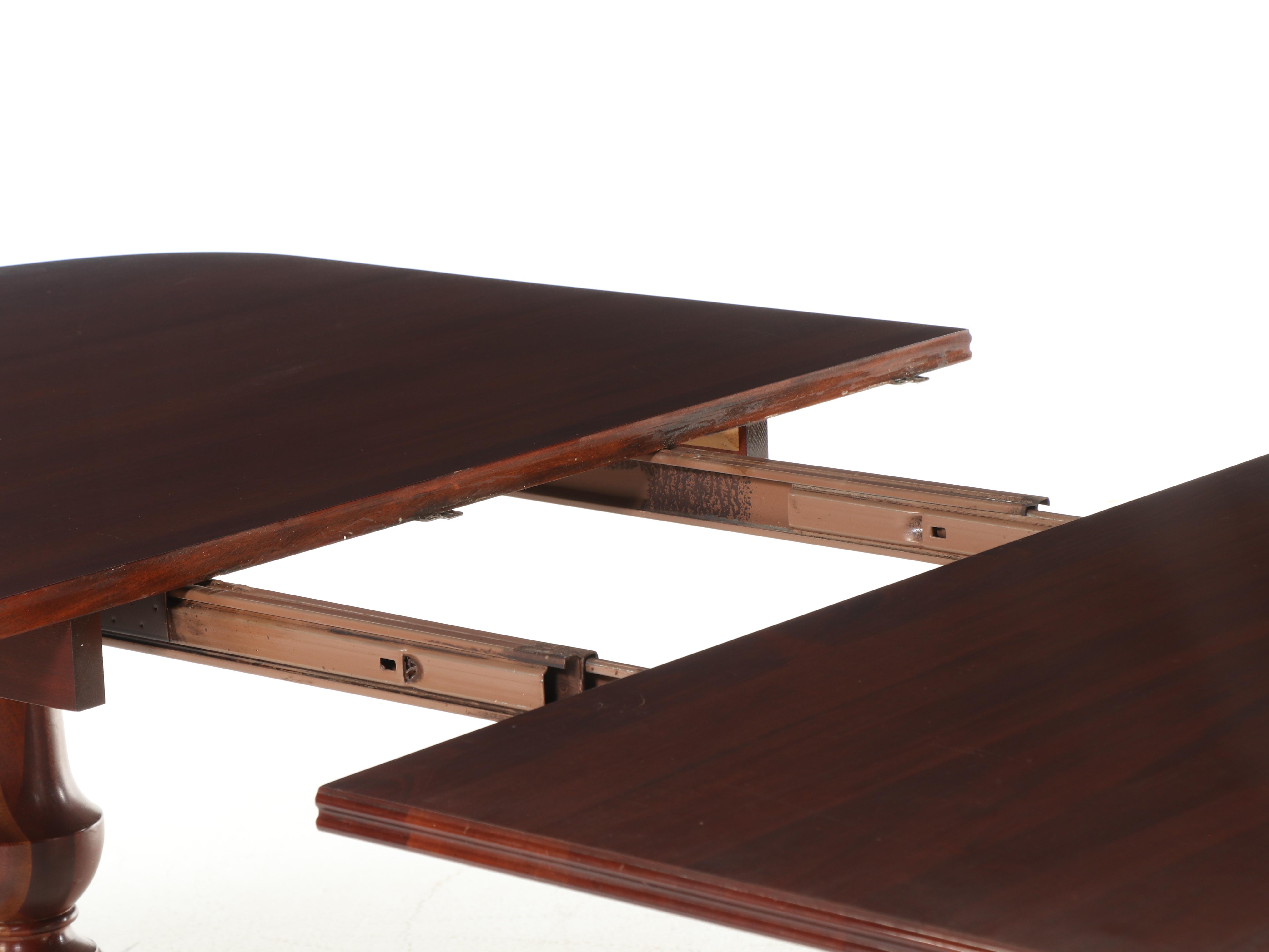 George III Style Mahogany Dining Table and Six Chairs, Late 20th Century