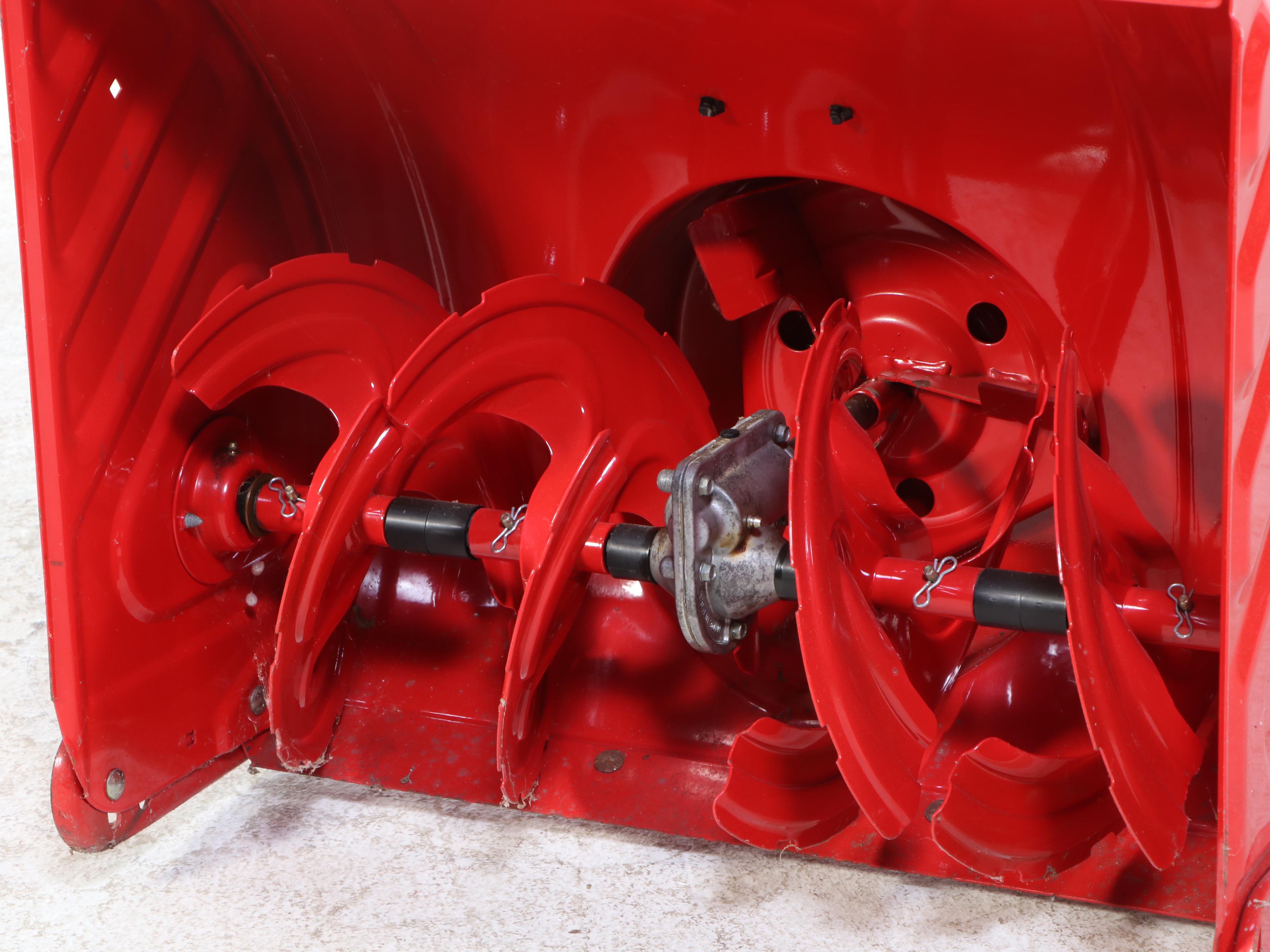 Troy-Bilt Storm 26" Snow Thrower