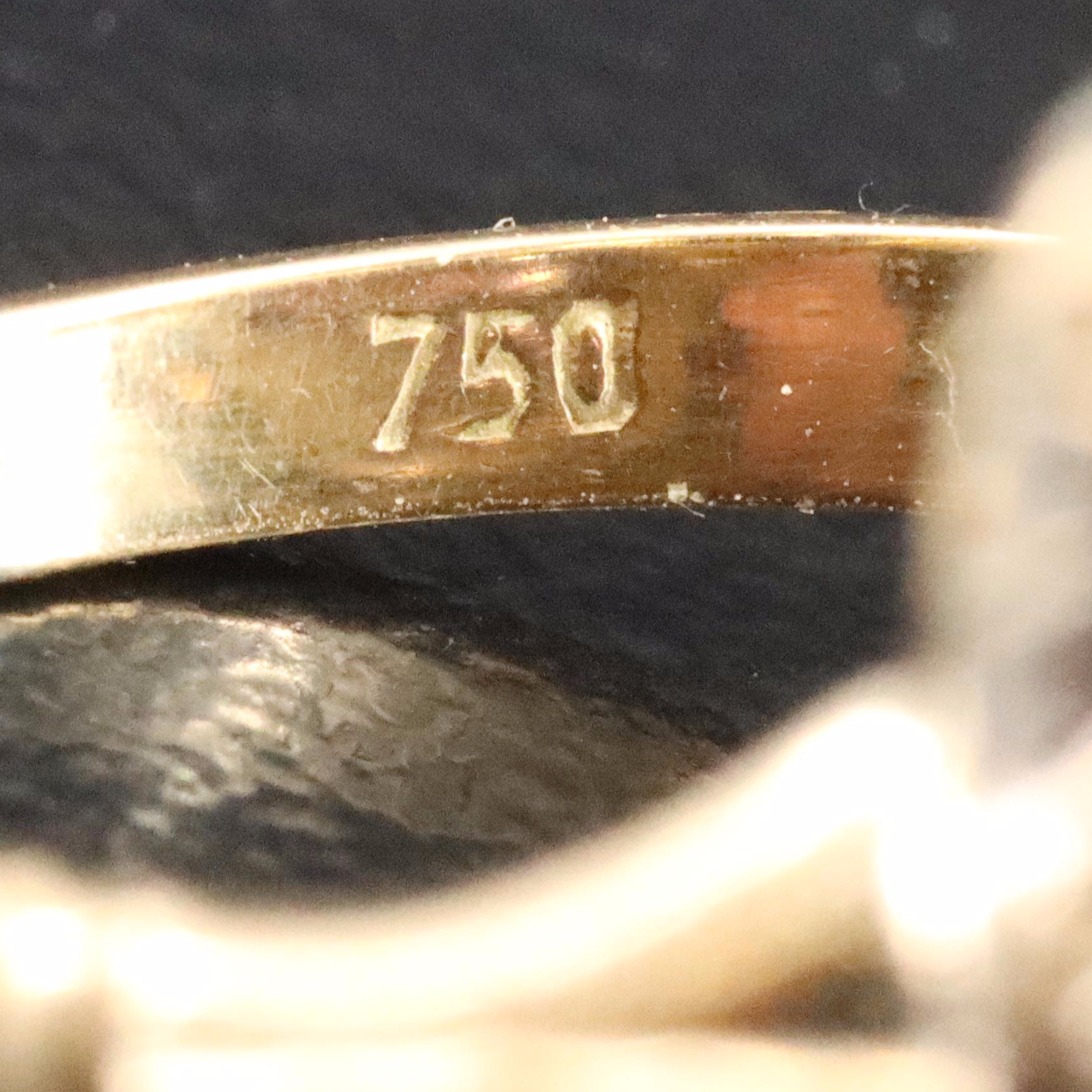 Antique 14K and 18K Two-Tone Glass Stone Ring