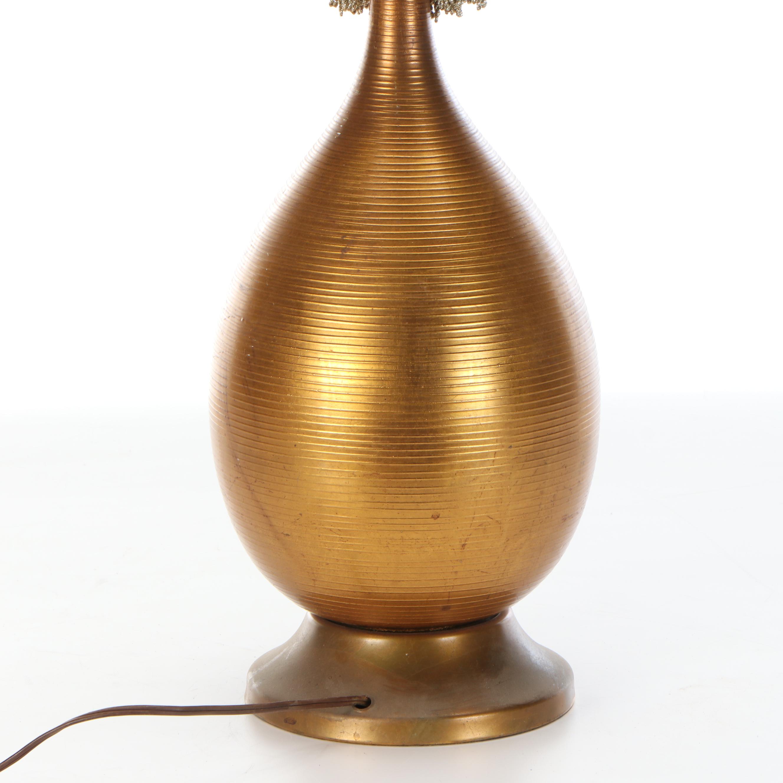 Mid Century Modern Style Metal Table Lamp, Mid to Late 20th Century