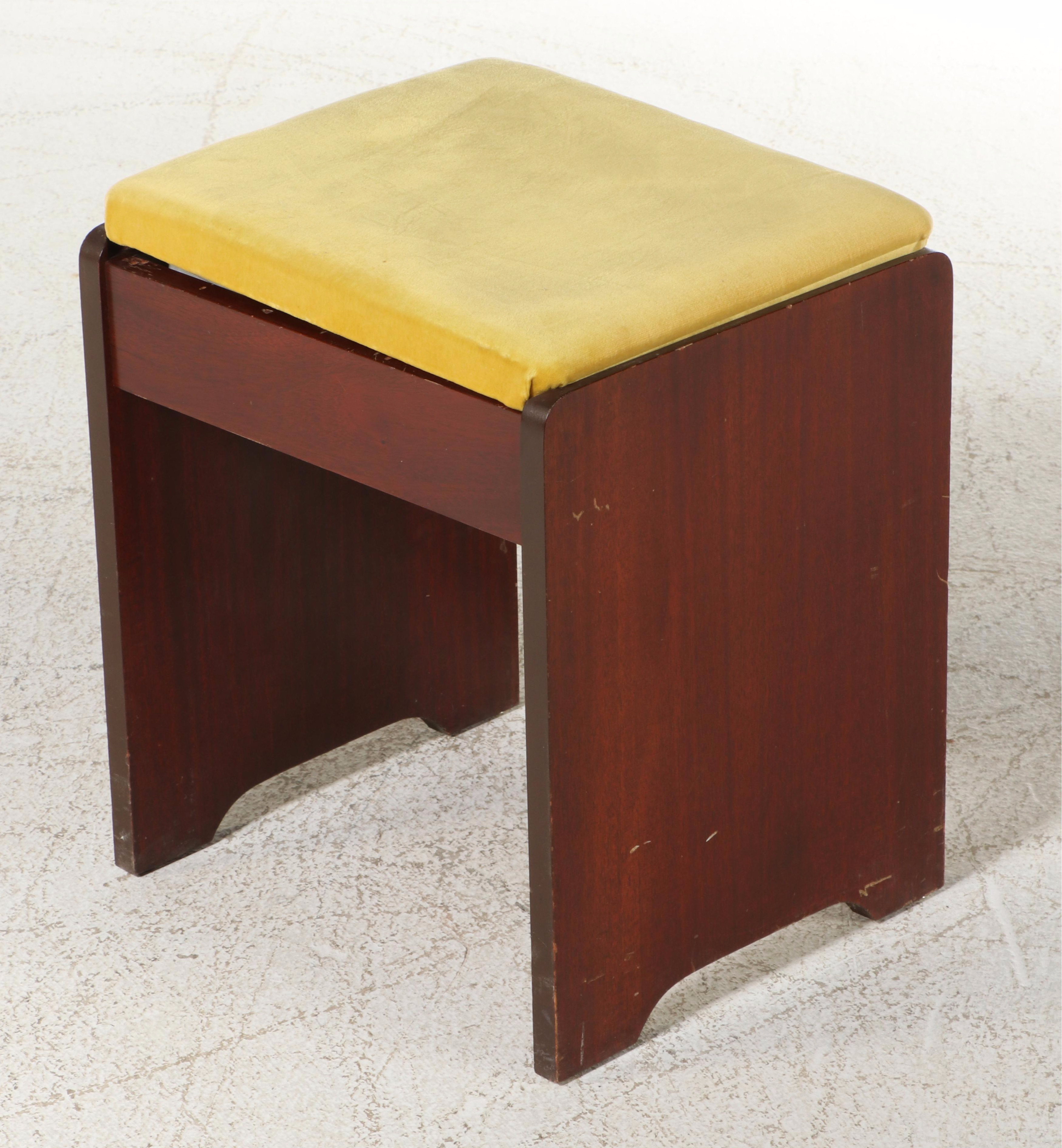 Elna Carina Sewing Machine in Mahogany Cabinet, Mid to Late 20th Century