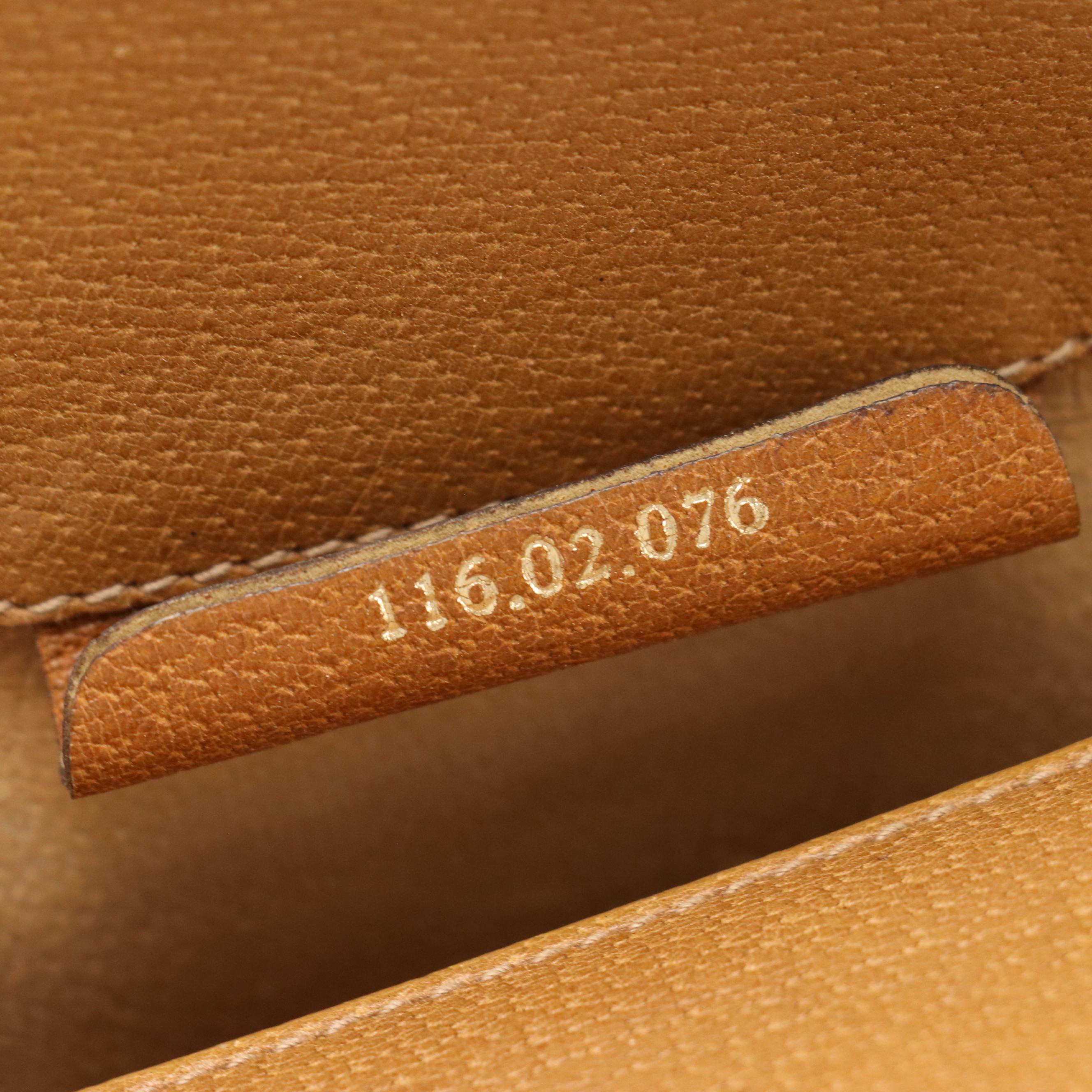 Gucci Accessory Collection Crossbody Bag in White GG Supreme Canvas