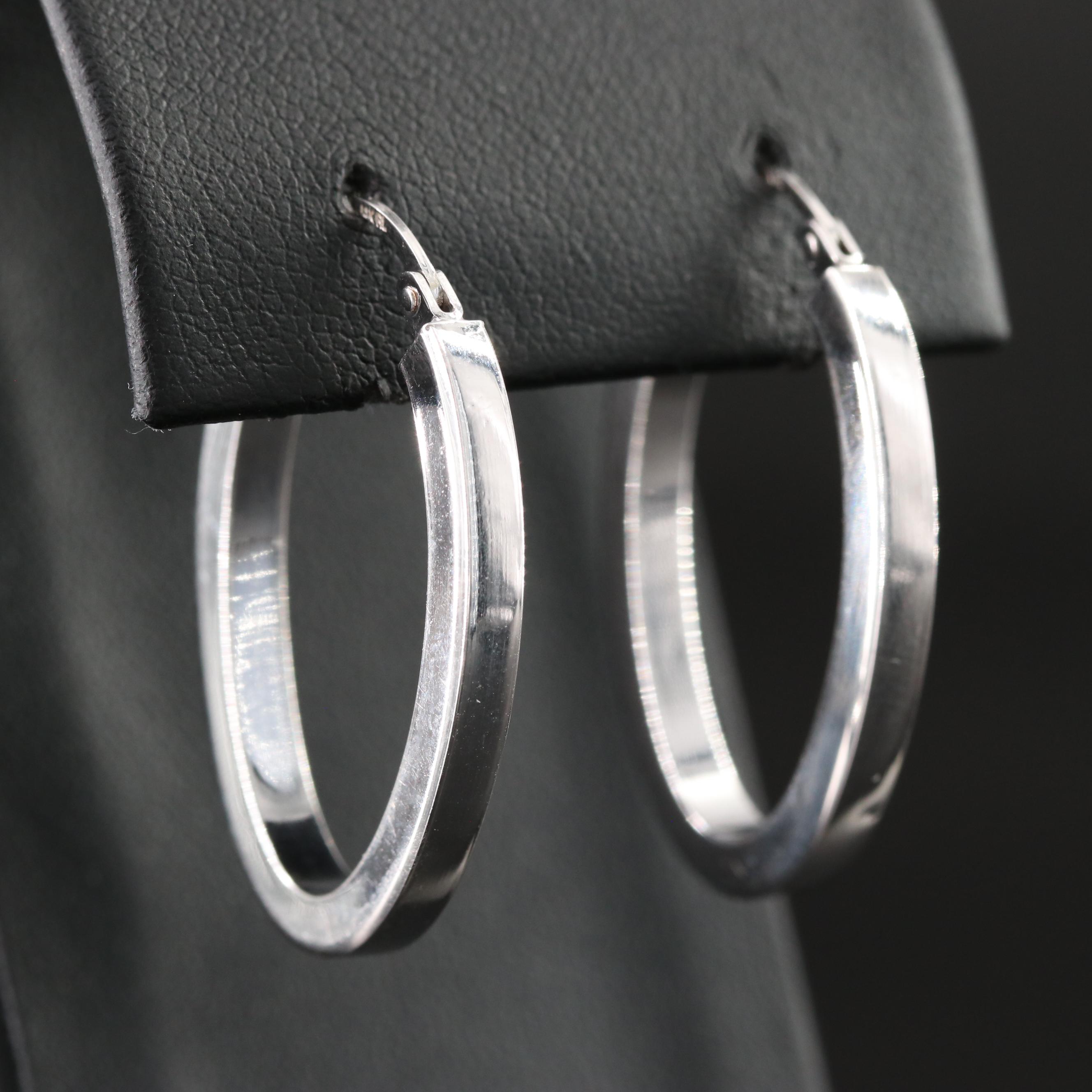 14K Oval Hoop Earrings