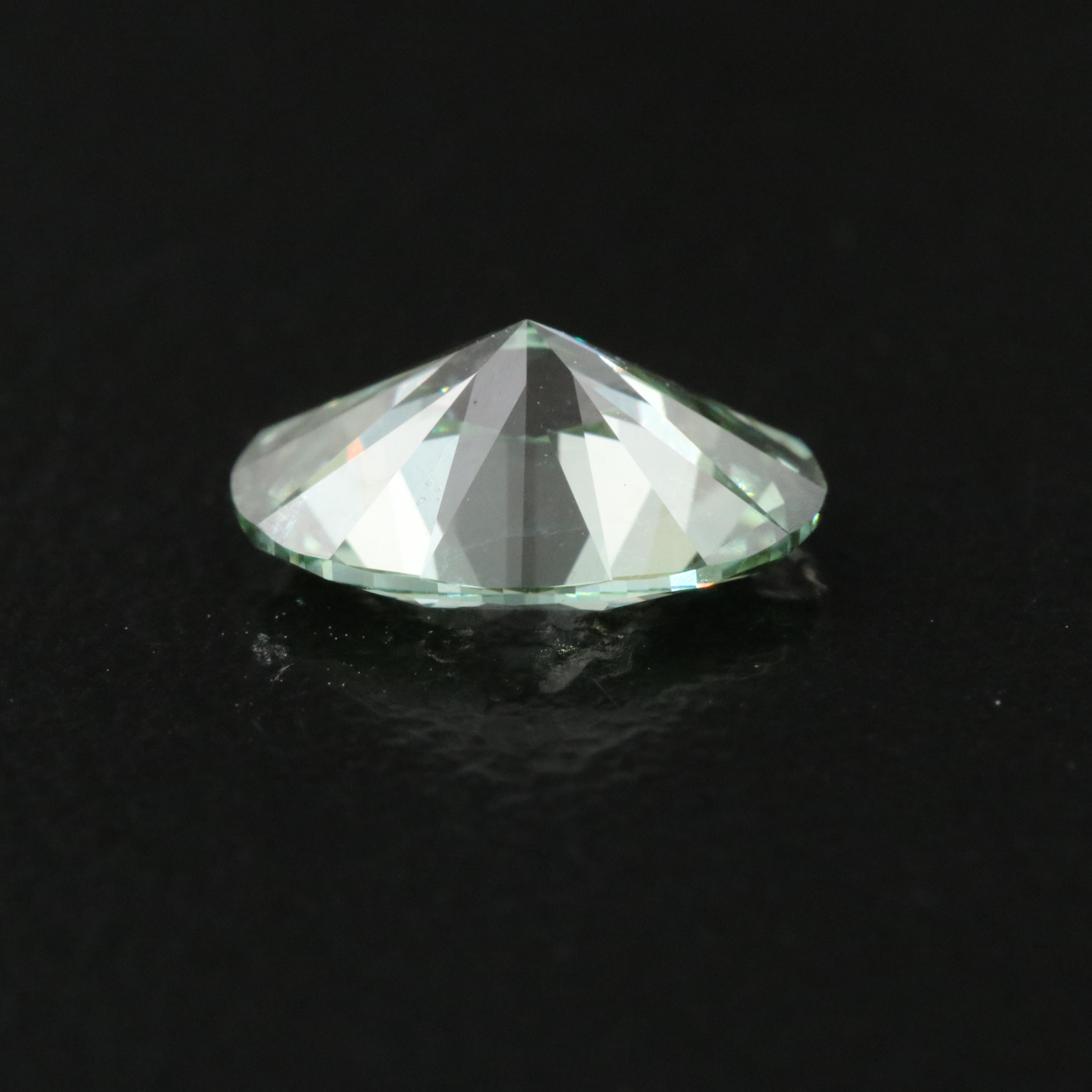 Loose 1.31 CT Lab Grown Fancy Green Diamond