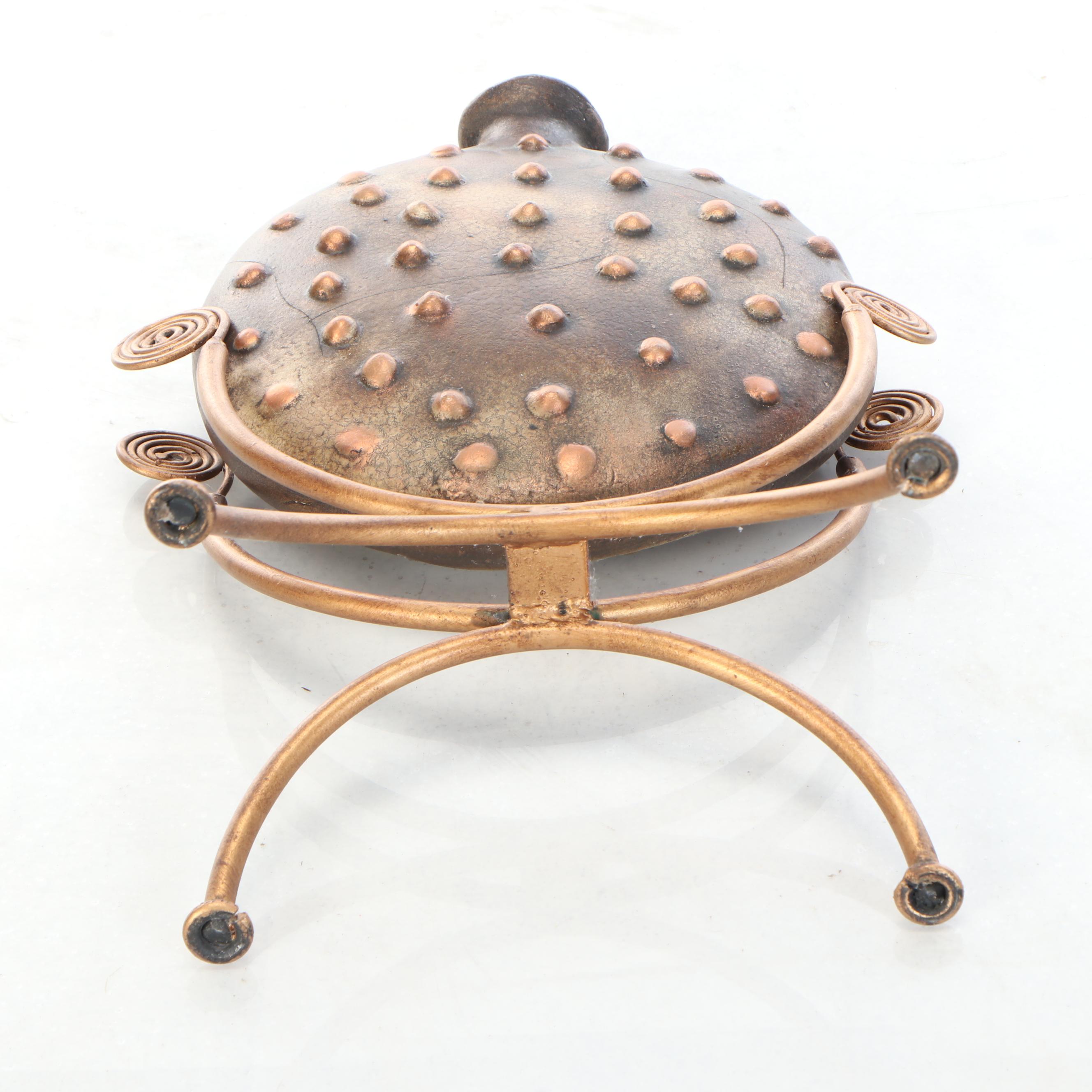 Copper Finished Metal Pillar with Decorative Vases