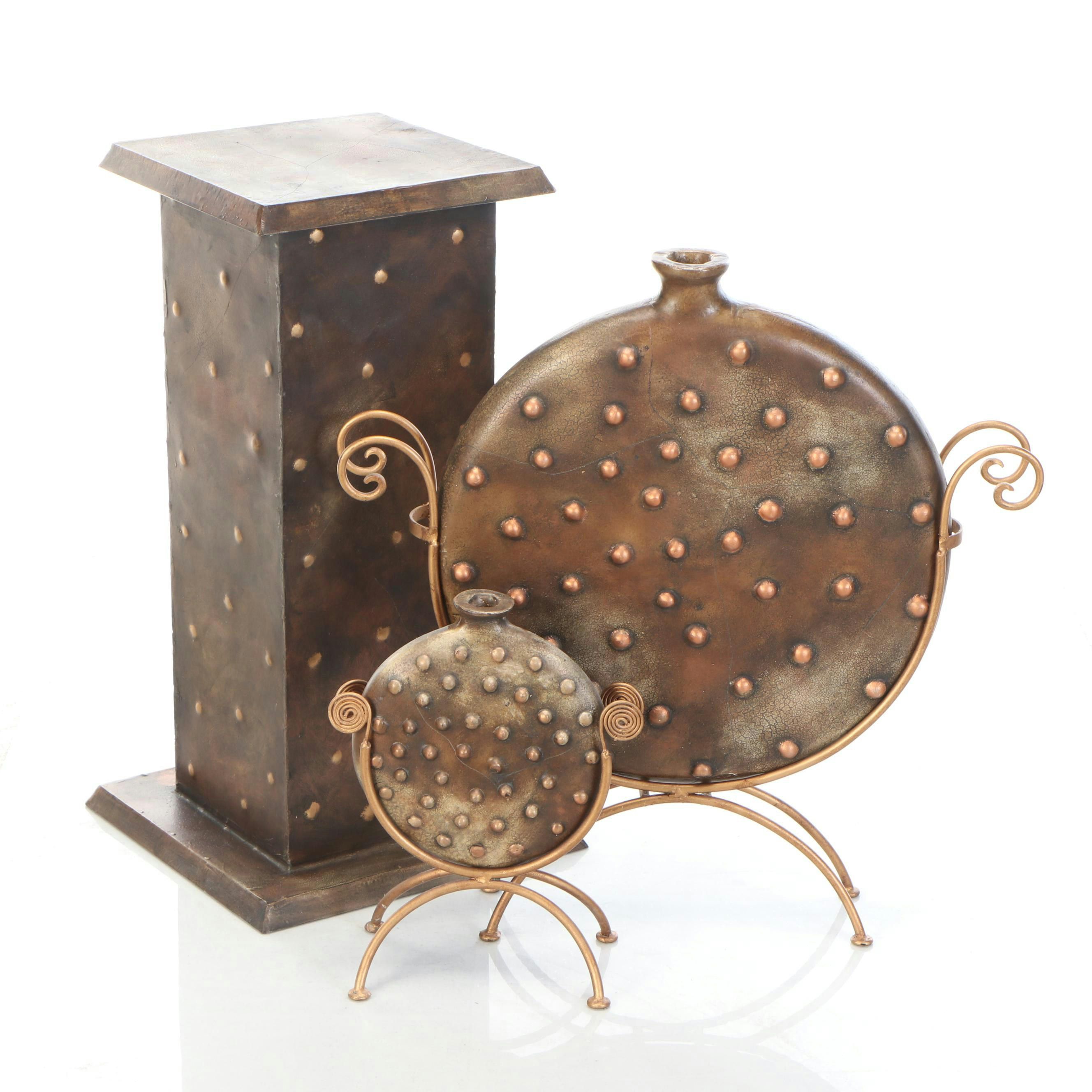 Copper Finished Metal Pillar with Decorative Vases