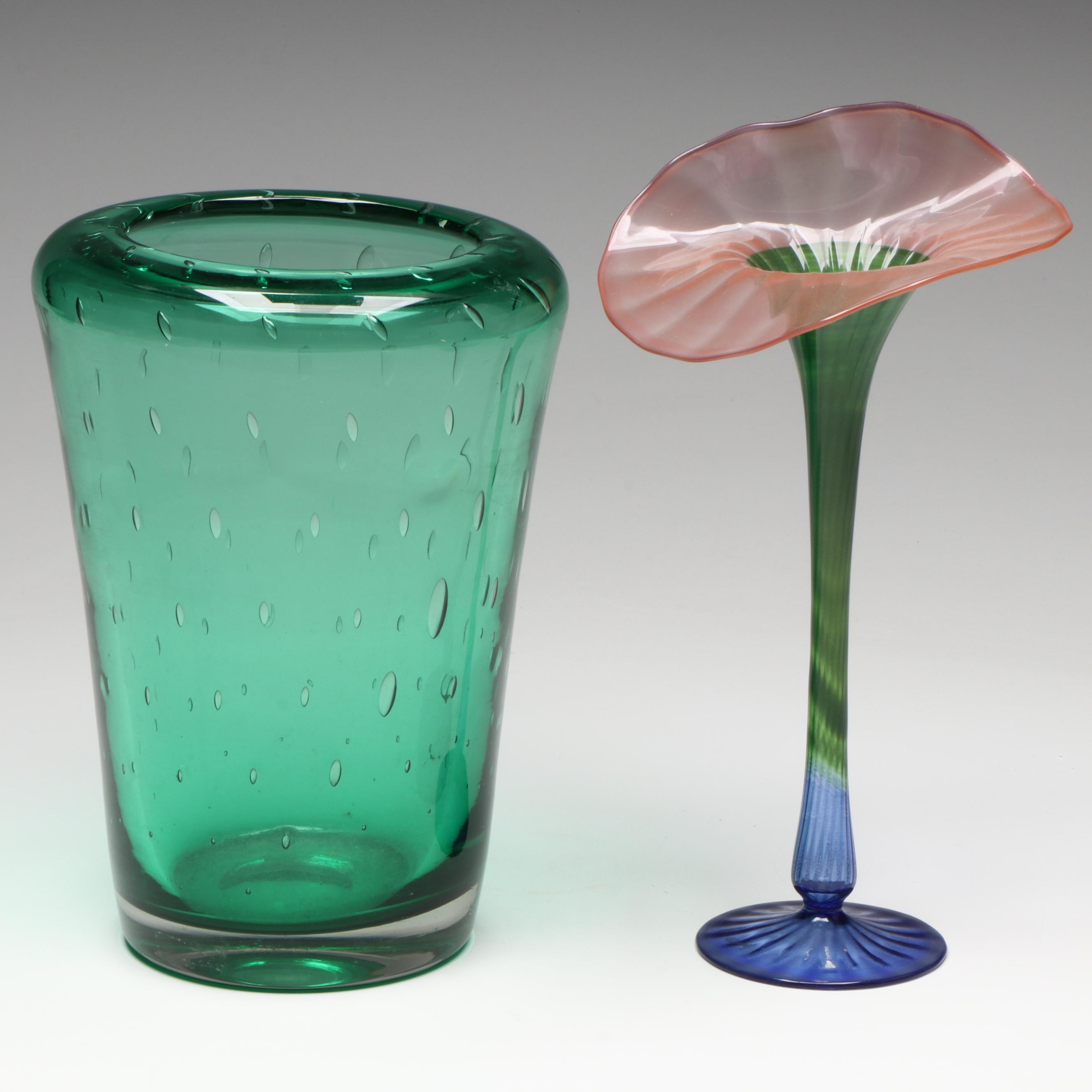 Carl Erickson Controlled Bubble Green Glass Vase with Studio Art Vase and Couple