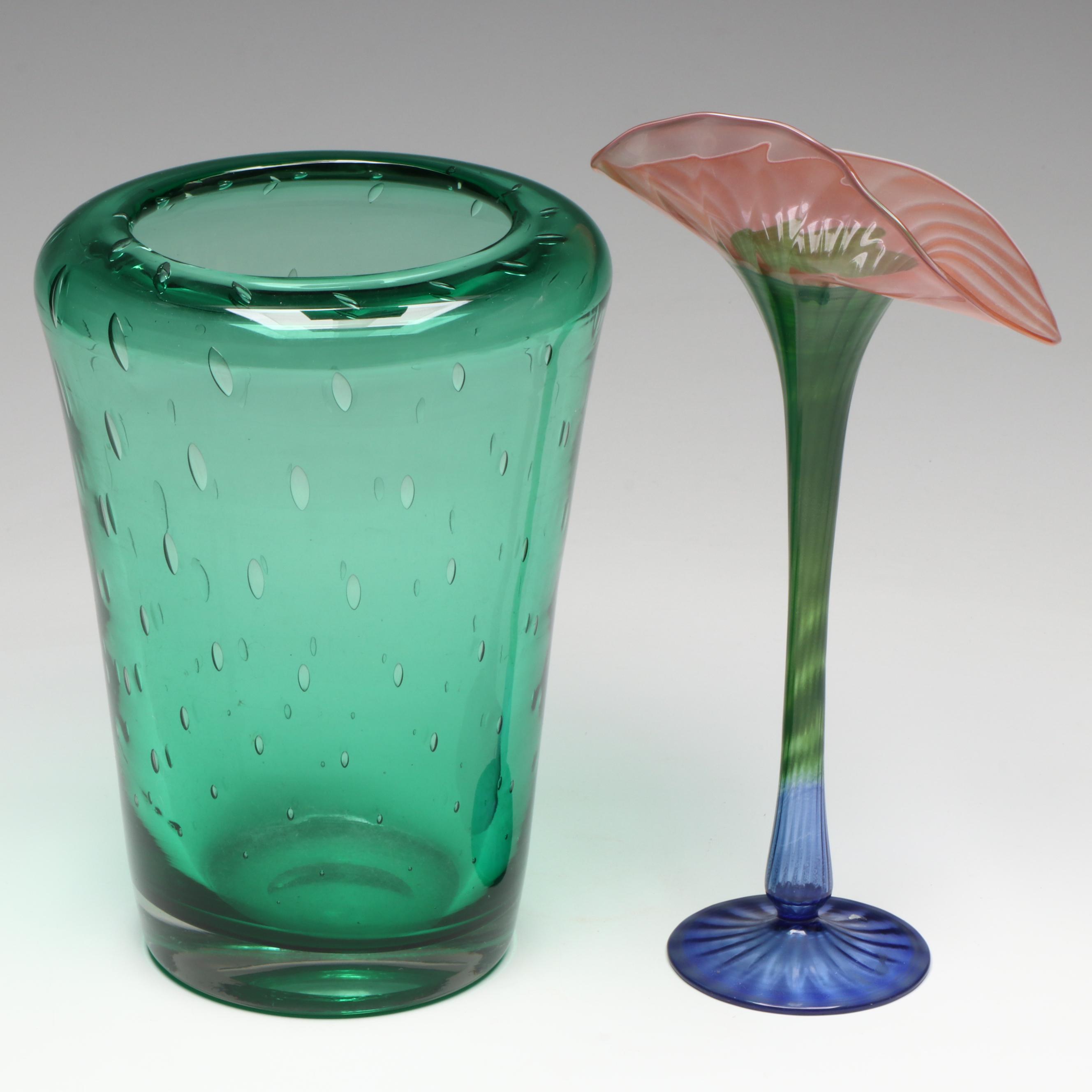 Carl Erickson Controlled Bubble Green Glass Vase with Studio Art Vase and Couple