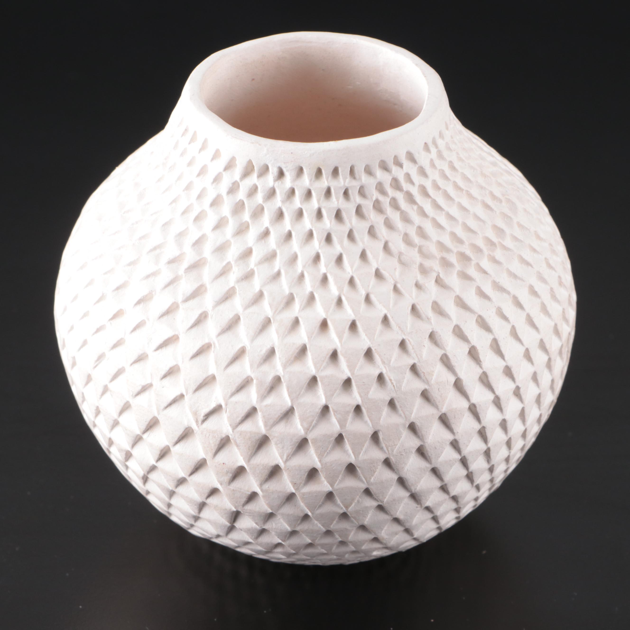 Lilly Maria Salvador Acoma Pueblo Pottery Incised Olla