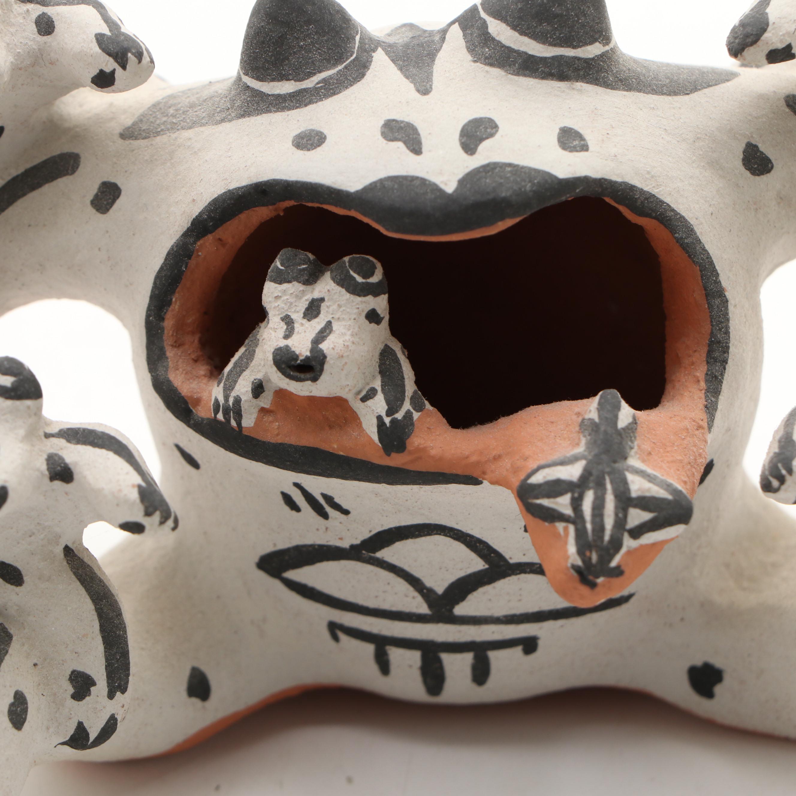 Martha Arquero Cochiti Pueblo Pottery Frog Storyteller